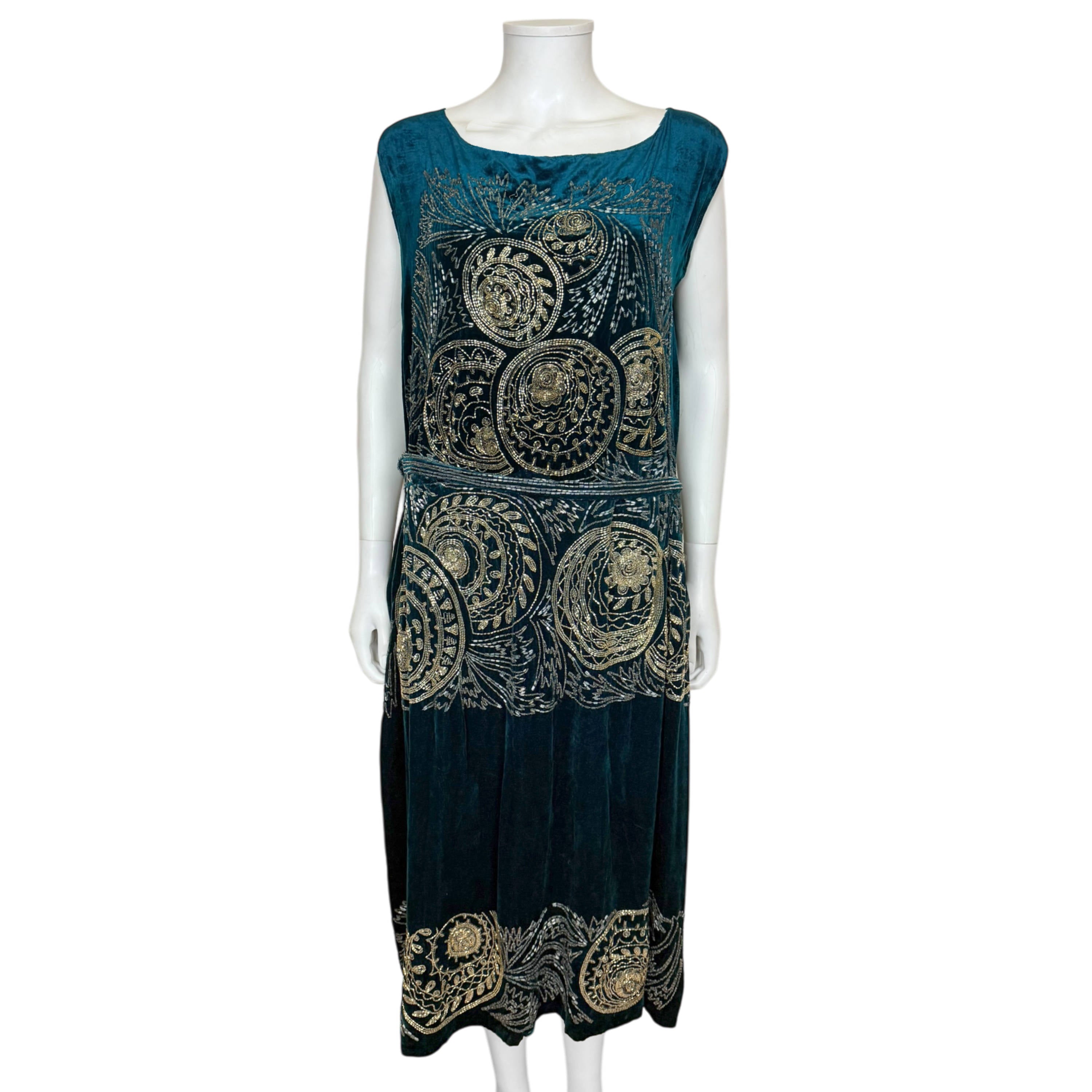Vintage 1920s Beaded Dress Gold Beading on Teal Velvet Sz M Vintage 1920s Beaded Dress Gold Beading on Teal Velvet Sz M