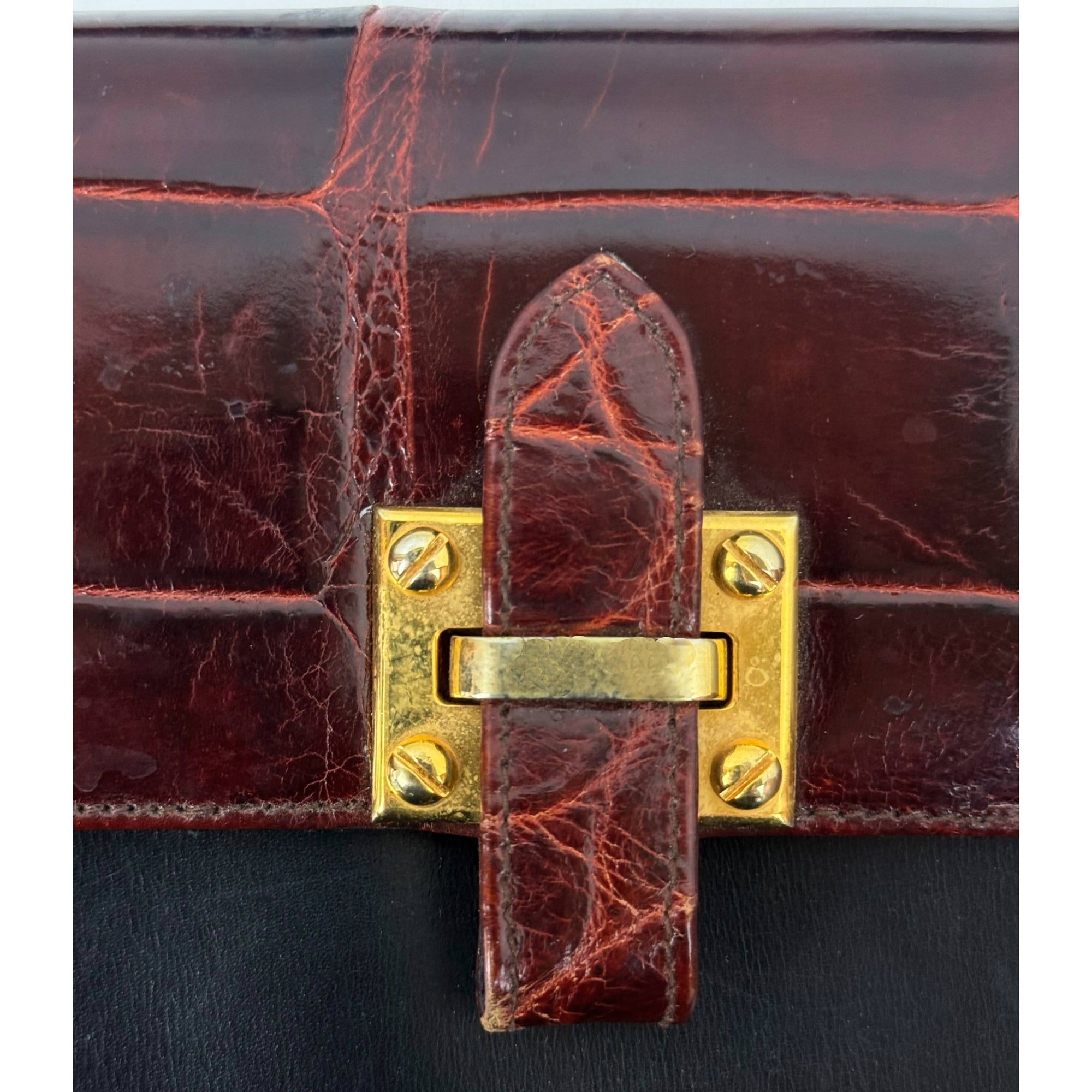 1970s 80s Vintage Italian Leather Shoulder Bag / Clutch Creed’s