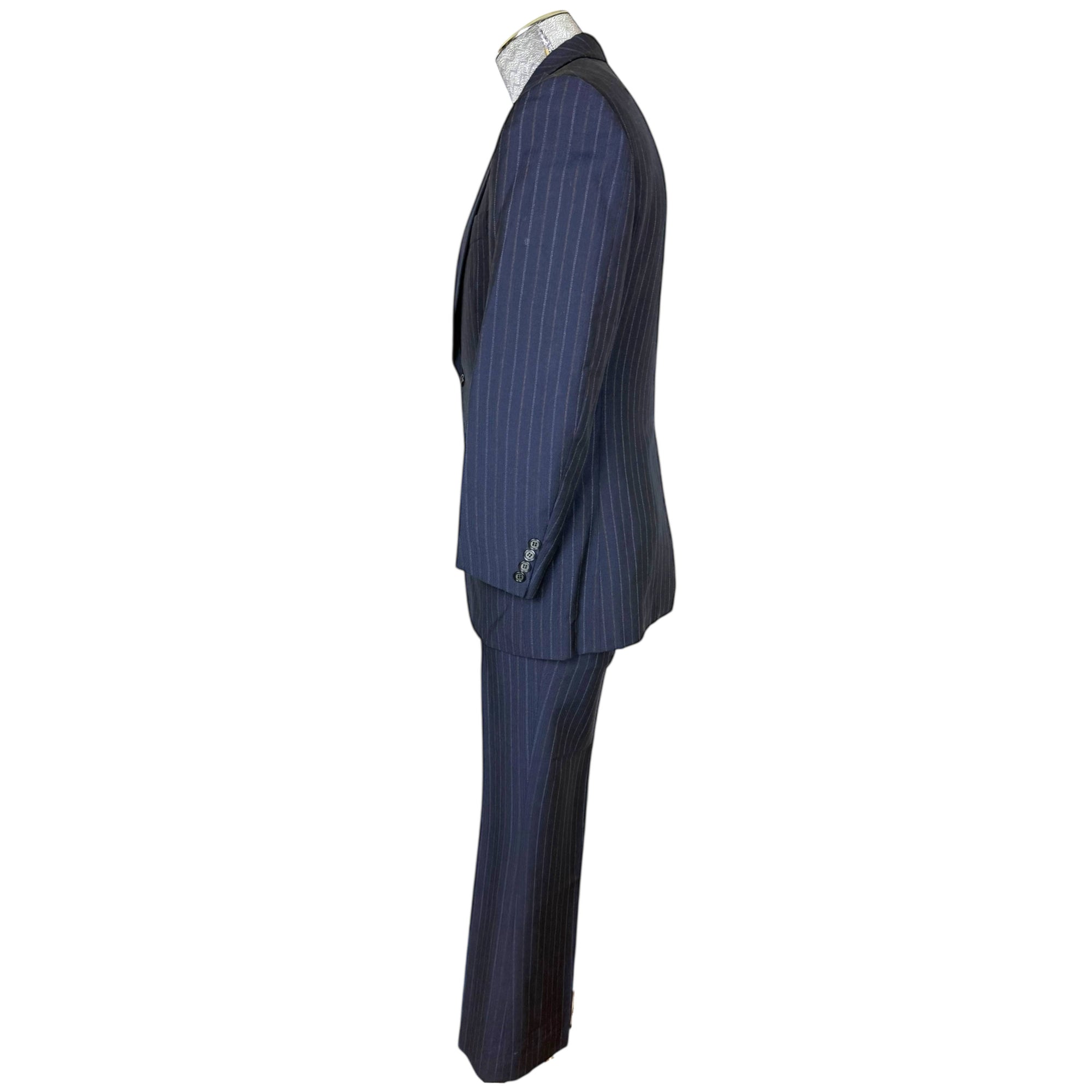 Vintage 1970s Men’s Pinstripe Suit Custom Tailored Sz Small