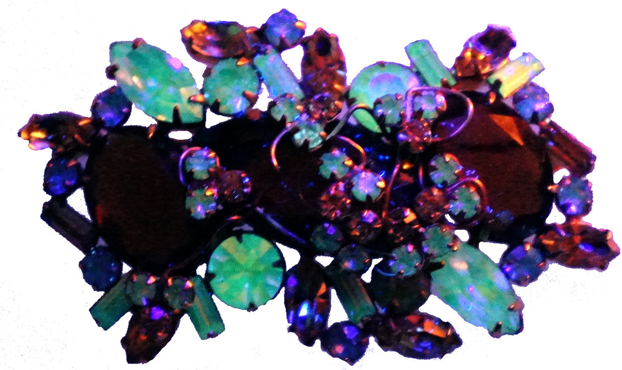 D&E Juliana Jewelry Alexandrite Glass Rhinestone Demi Parure Brooch & Earrings - Poppy's Vintage Clothing