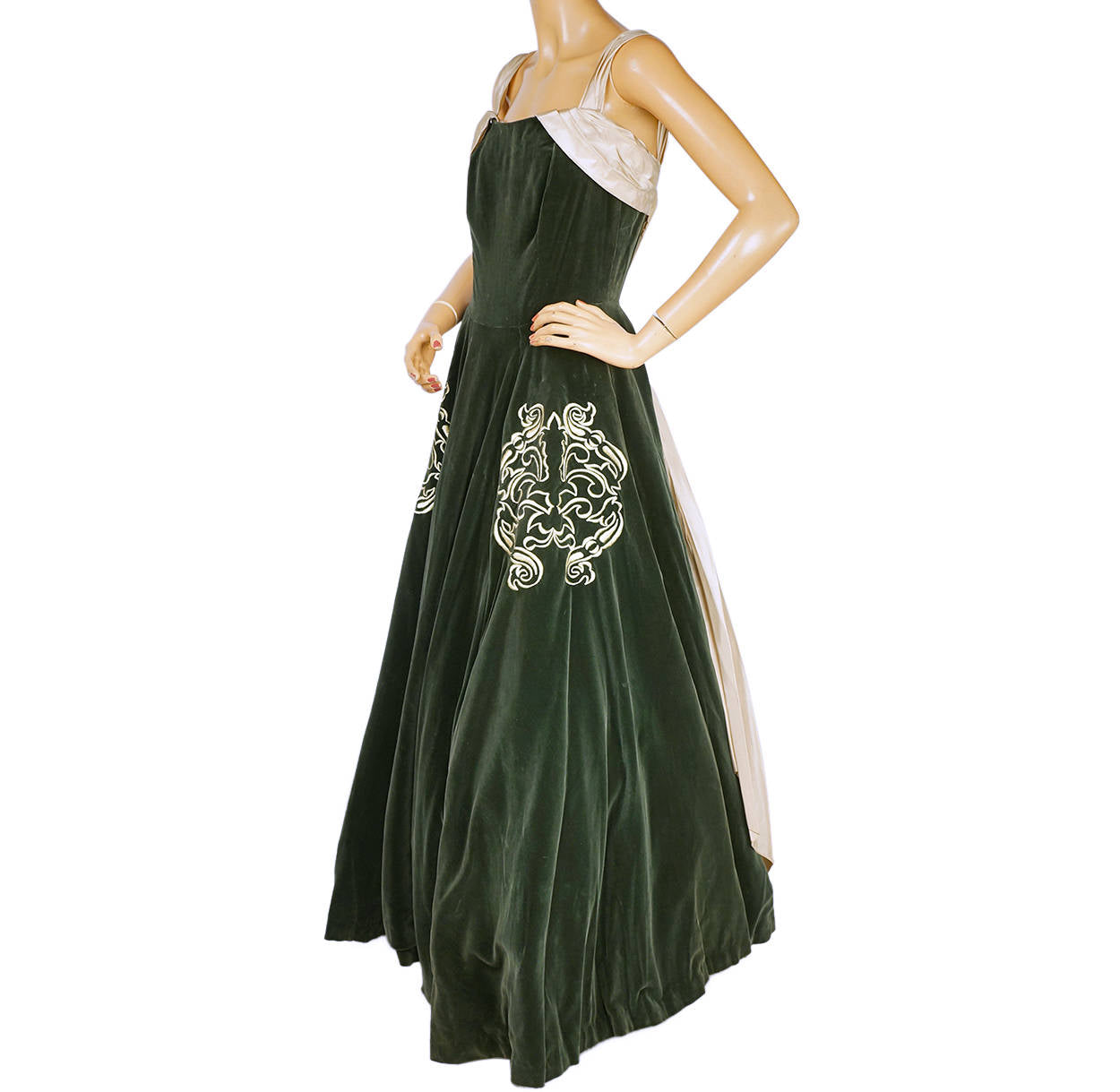 Vintage 1950s Canadian Couture Velvet Ball Gown Richard Lorain Couturier Montreal - Poppy's Vintage Clothing