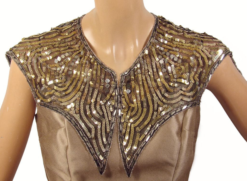 Vintage Gold Sequin Collar on Black Net 1930s One Size Poppy's Vintage Clothing Vintage Gold Sequin Collar on Black Net 1930s One Size Poppy's Vintage Clothing