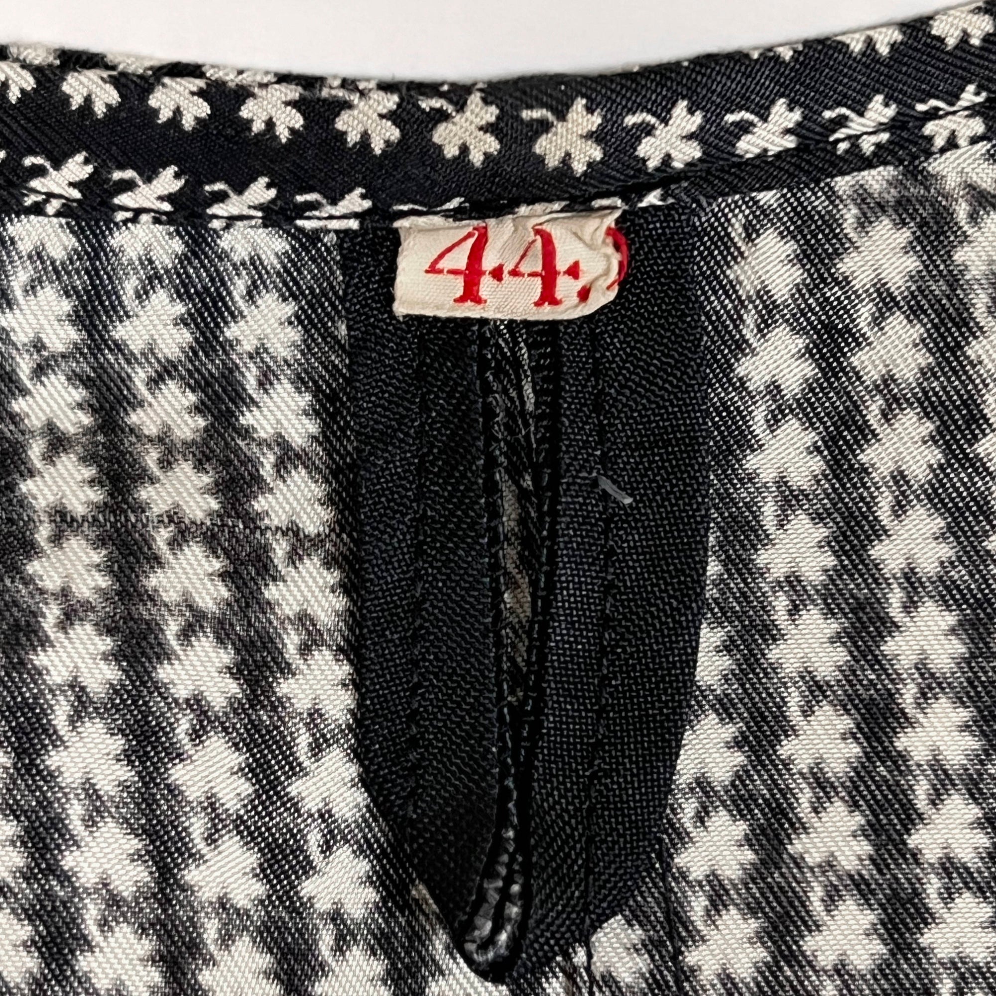 Vintage 1940s Dressing Gown 3 Leaf Clover Pattern Sz M