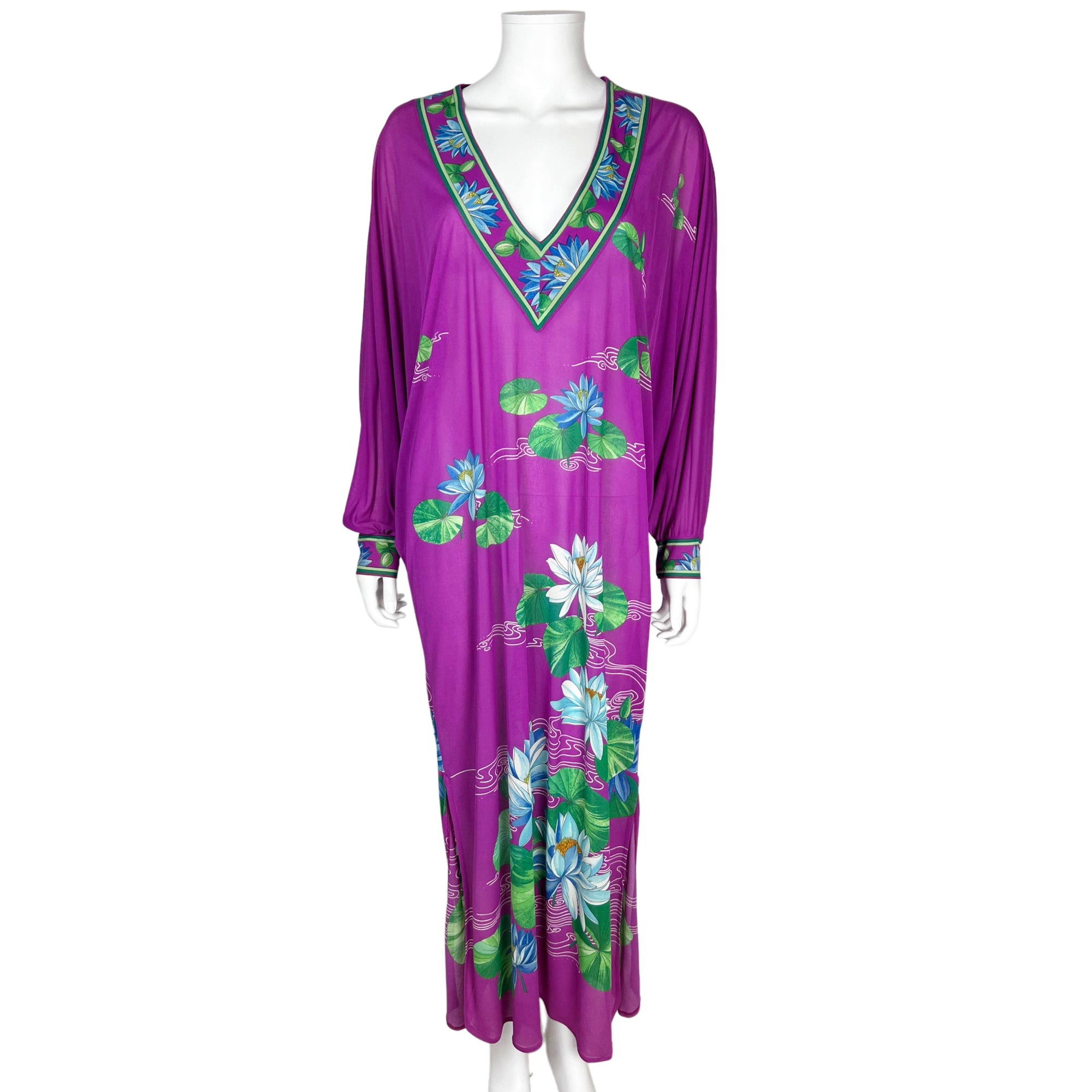 Vintage 1970s Printed Jersey Dress Water Lily Batwing Sleeve