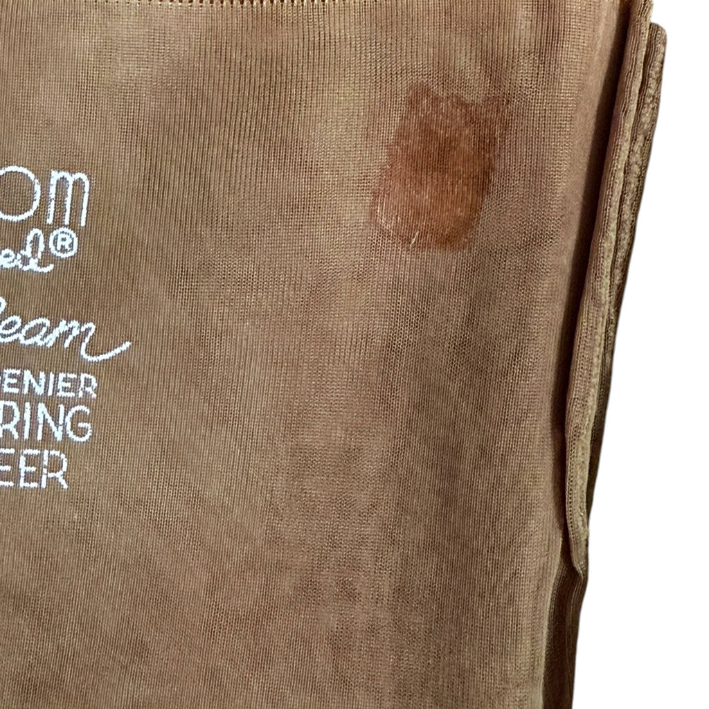 label residue on stocking