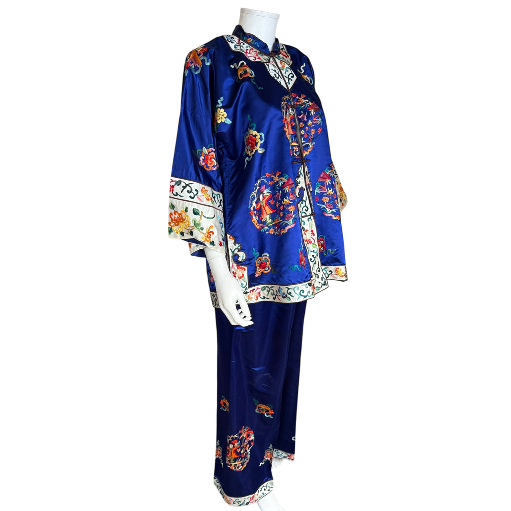 Vintage Chinese Pyjama and Robe Set Pure Silk Embroidered
