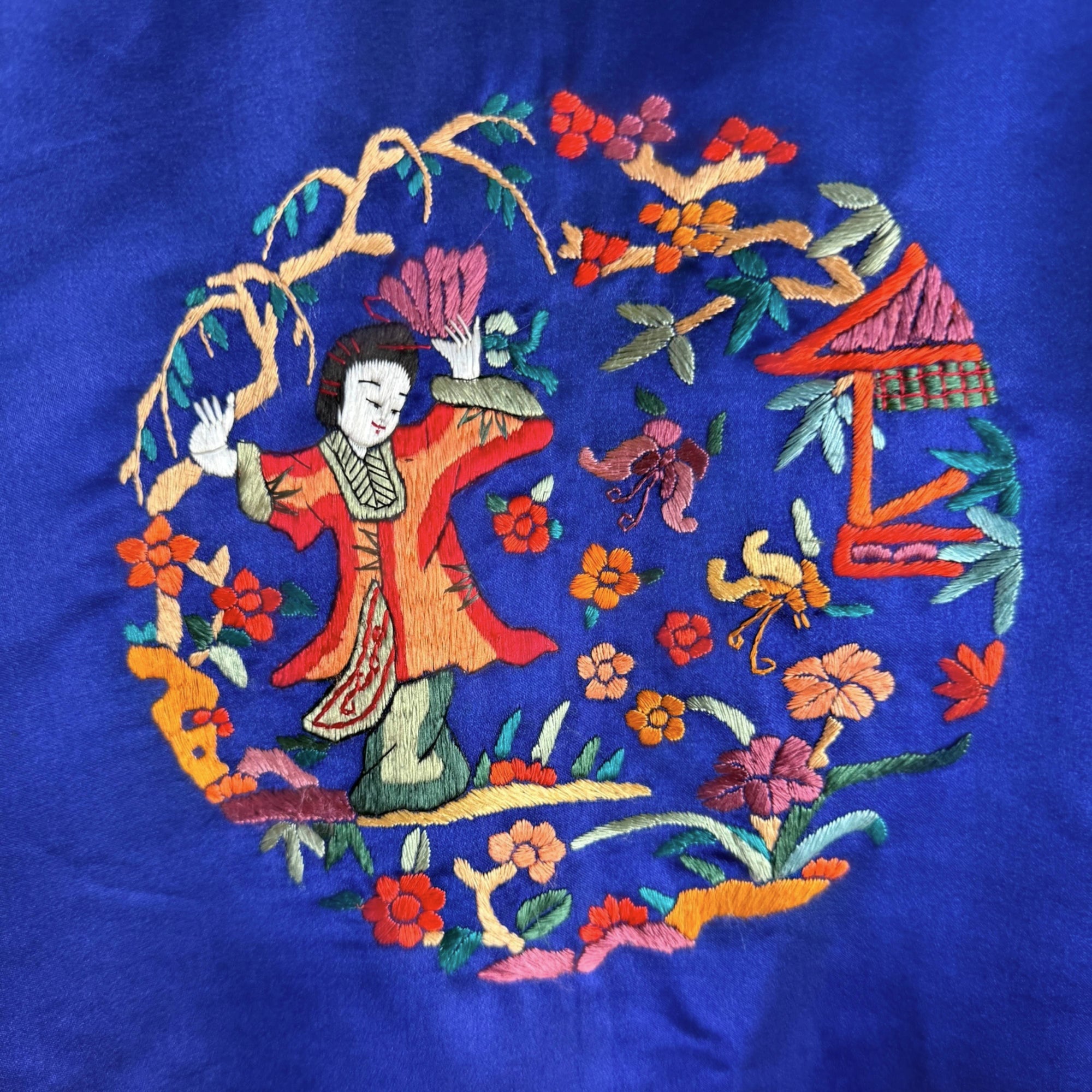 Vintage Chinese Pyjama and Robe Set Pure Silk Embroidered