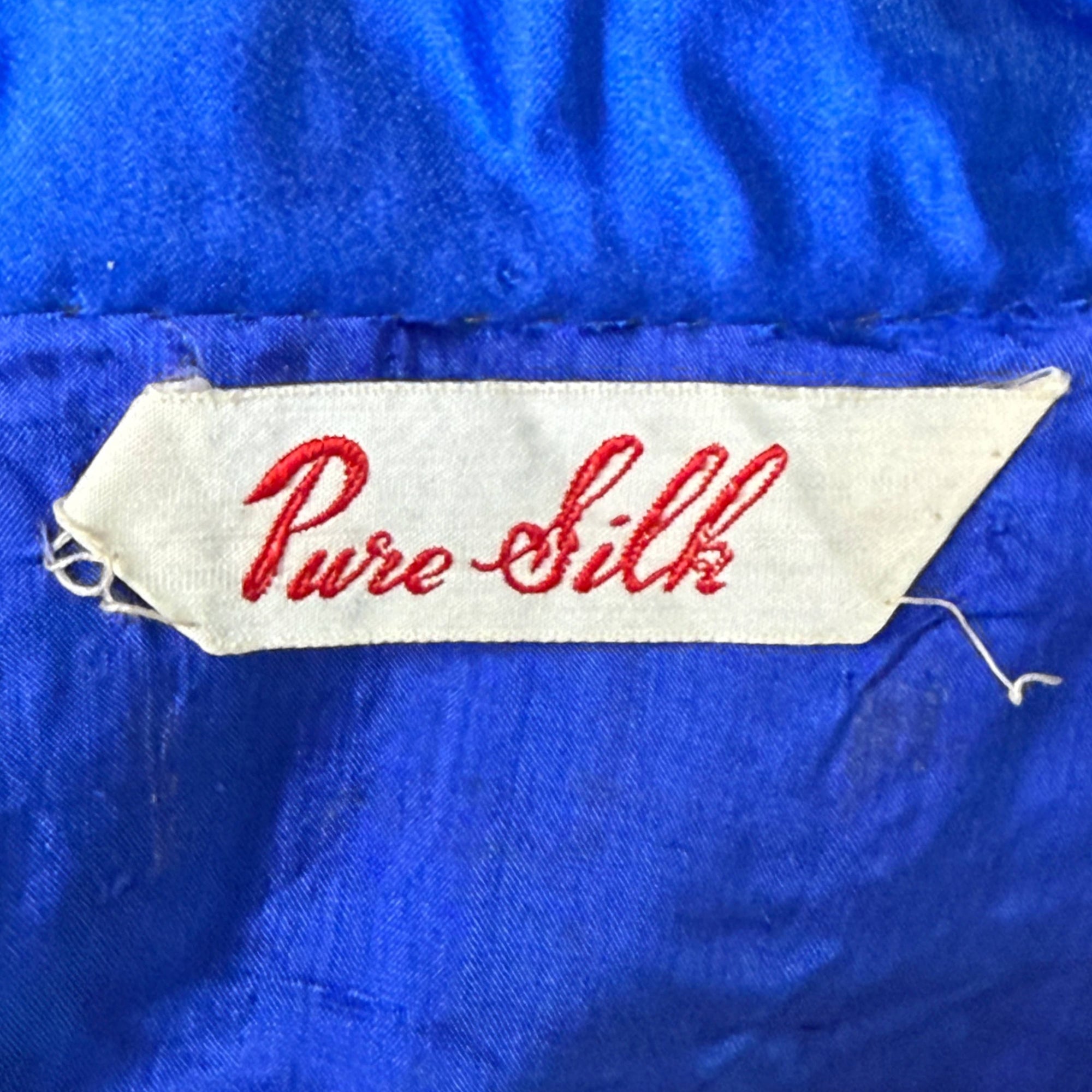 Vintage Chinese Pyjama and Robe Set Pure Silk Embroidered