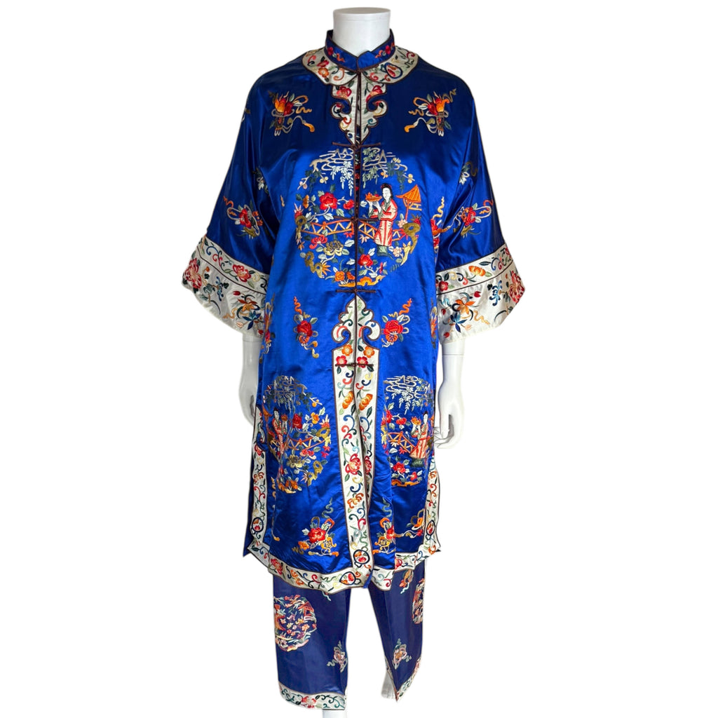 Vintage Chinese Pyjama and Robe Set Pure Silk Embroidered
