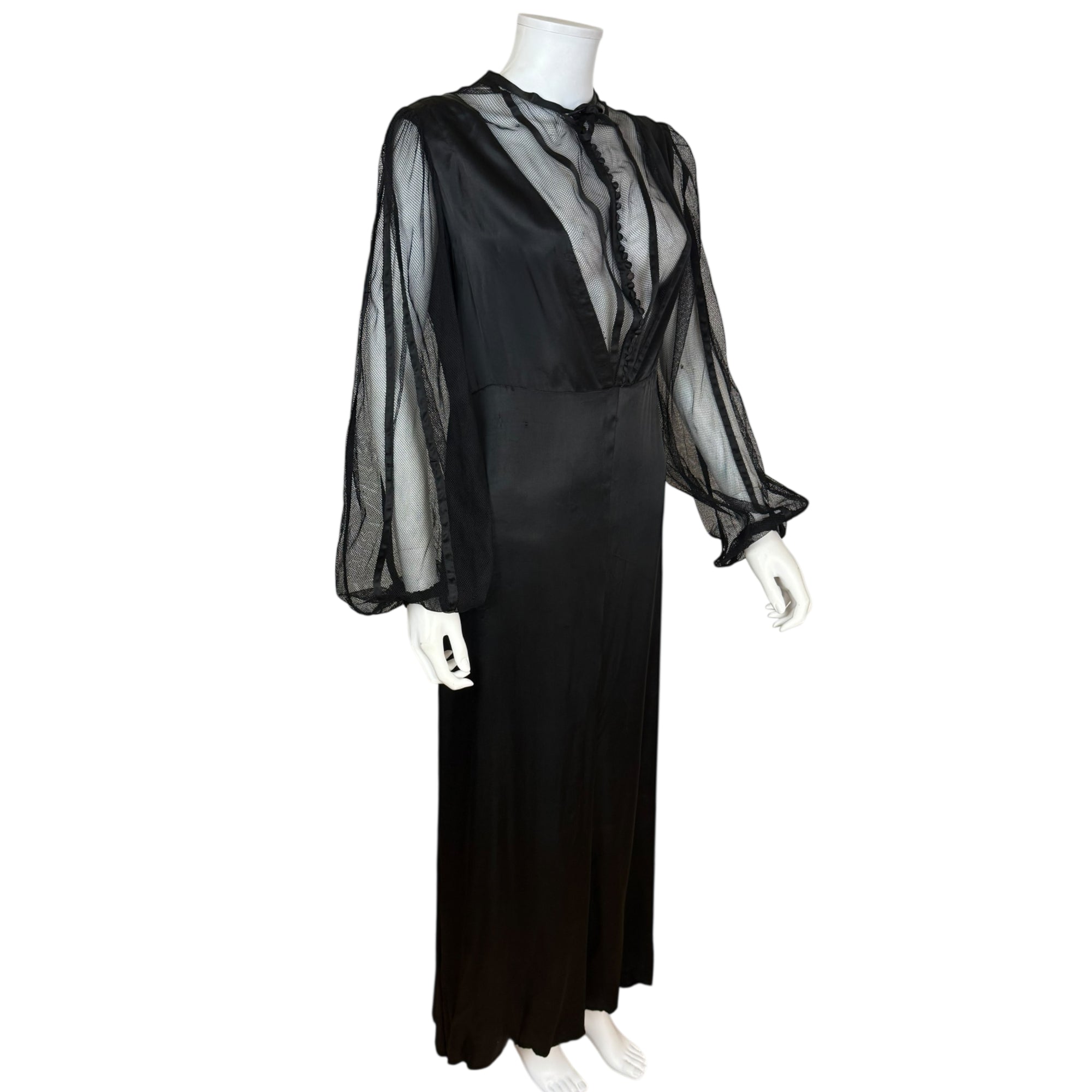 Vintage 1930s Evening Gown in Satin and Netted Lace Size L