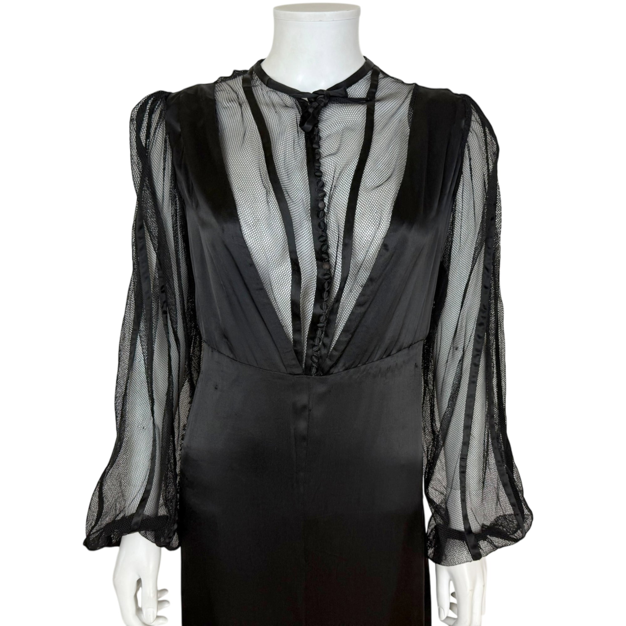 Vintage 1930s Evening Gown in Satin and Netted Lace Size L