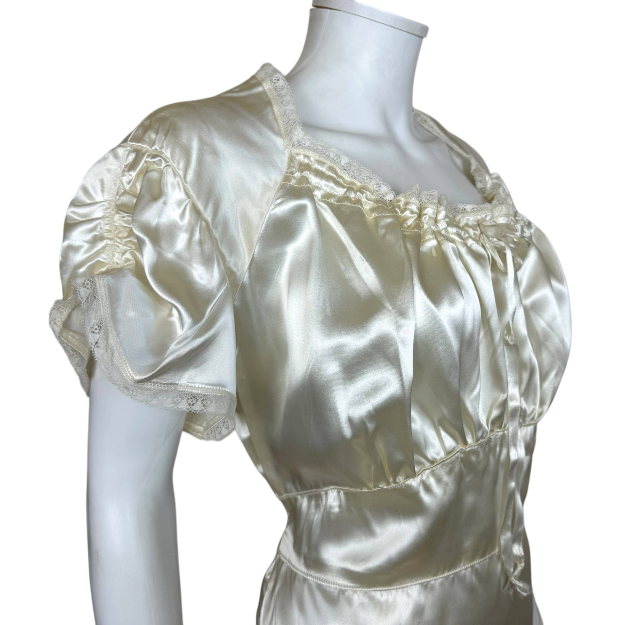 Vintage 1940s Satin Nightgown Gathered Bodice Nightie Size L