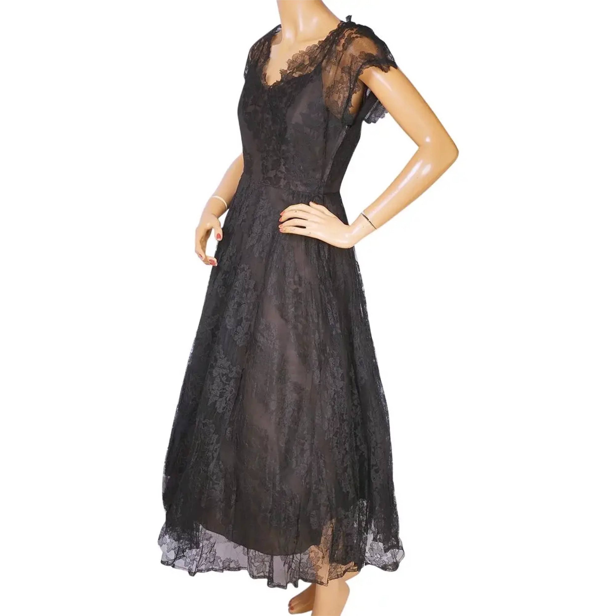 Vintage 1950s Lace Dress Black Chantilly Evening Gown Size M