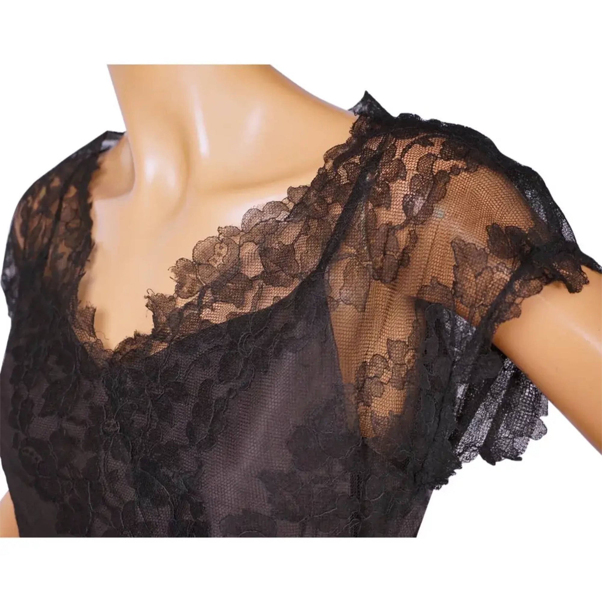 Vintage 1950s Lace Dress Black Chantilly Evening Gown Size M