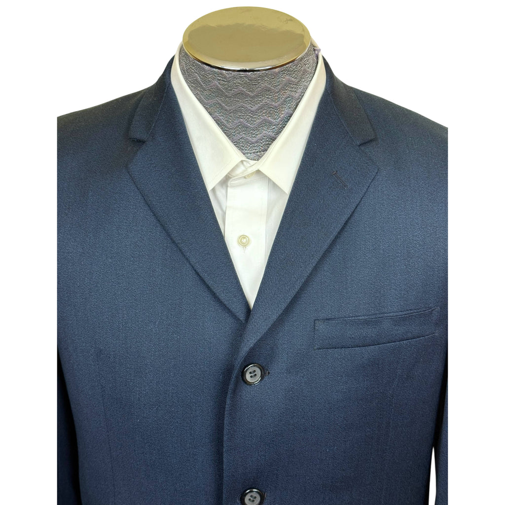 Lapels detail of 1960s blue Venetian wool men’s suit 