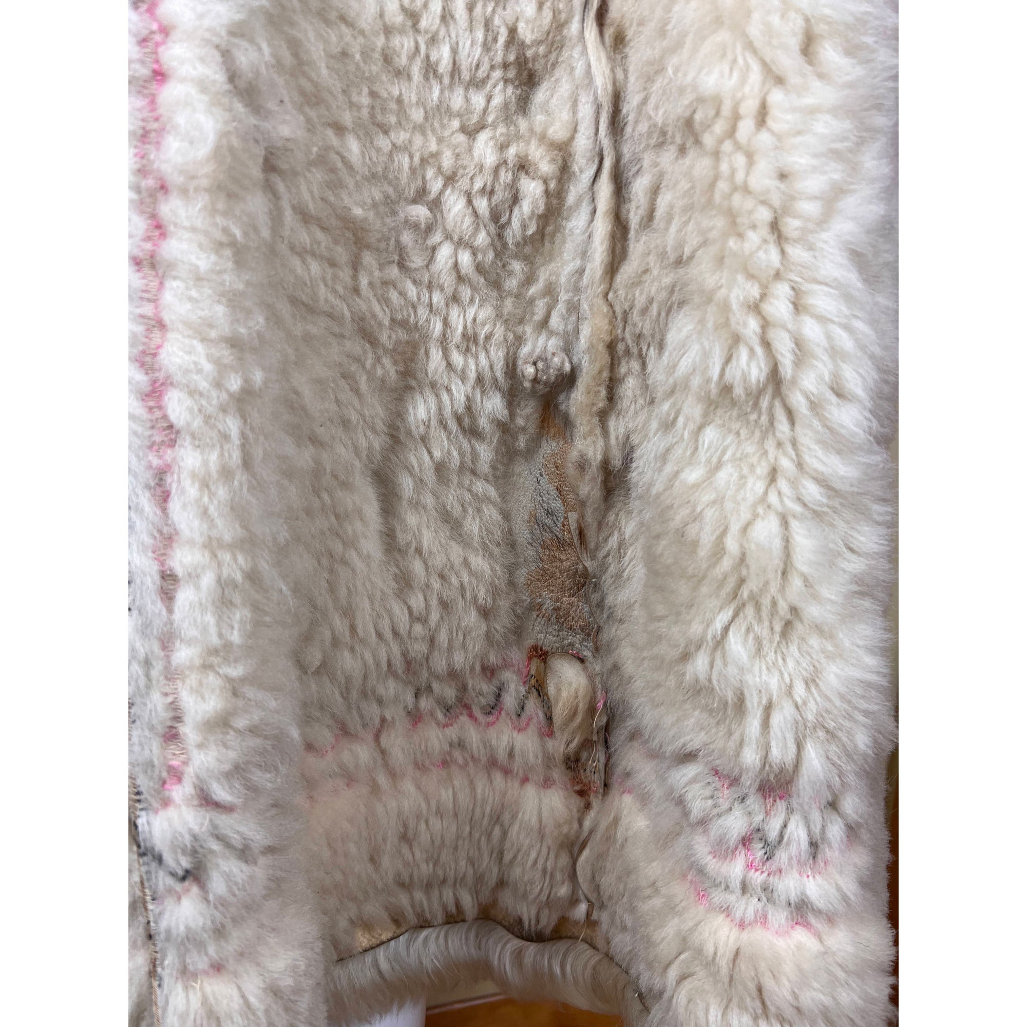 1970s Vintage Embroidered Sheepskin Coat w Mongolian Lamb S