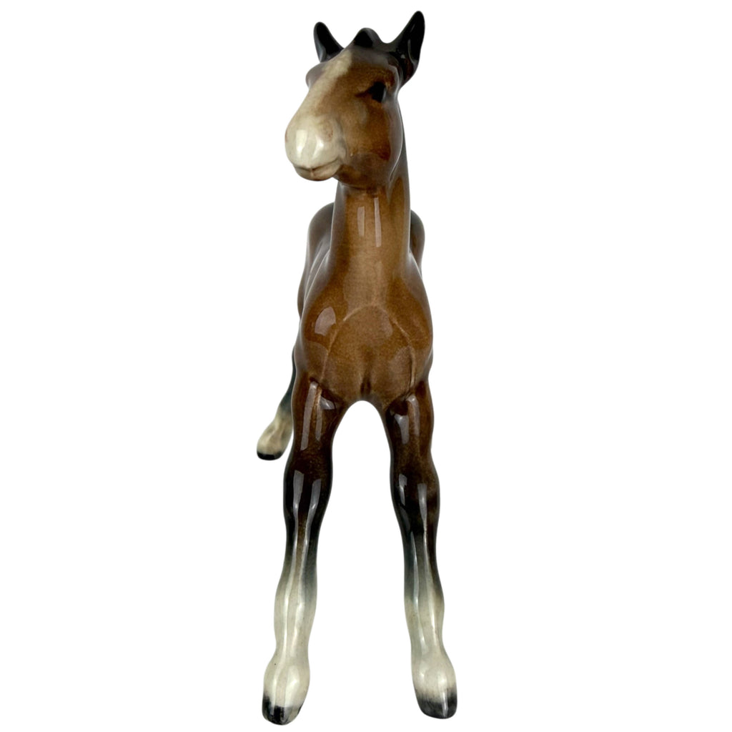 front view of Beswick Large Stretched Foal Horse Figurine
