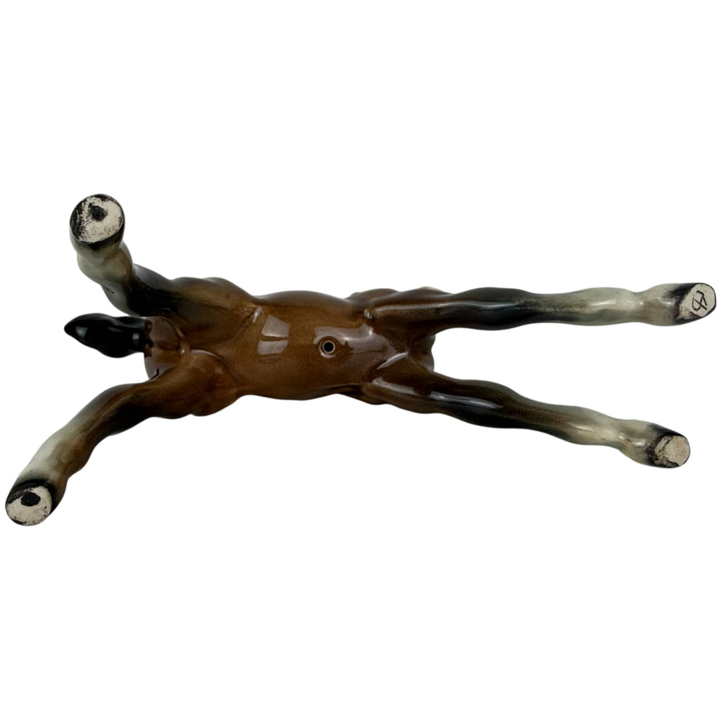 underside view of Beswick Large Stretched Foal Horse Figurine