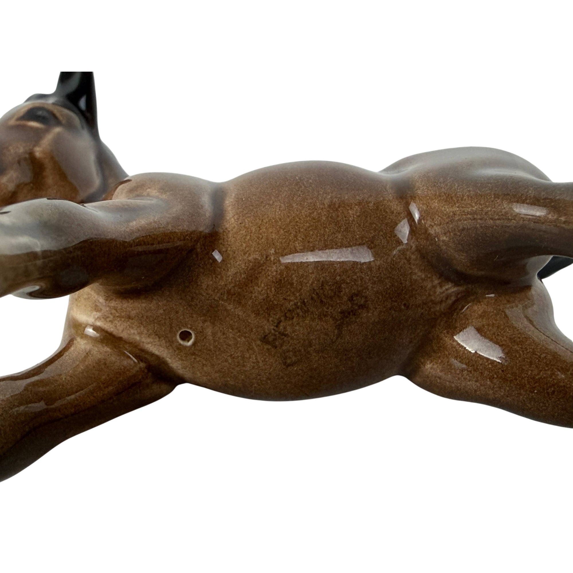 belly of beswick gamboling foal model 996