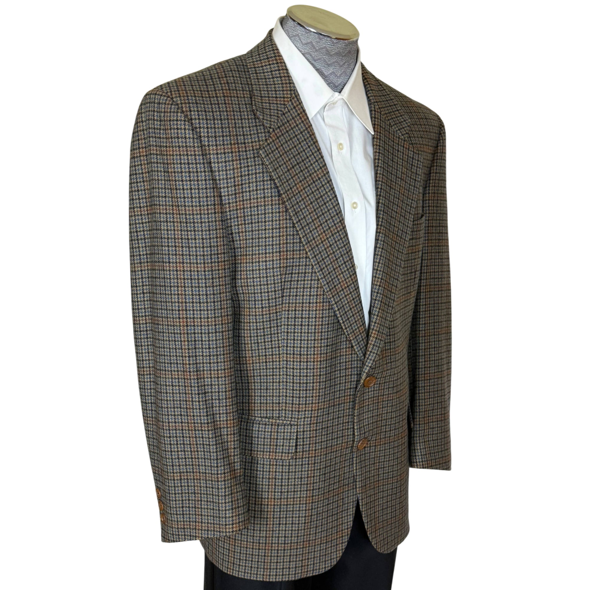 Vintage Burberrys cashmere sport jacket in brown houndstooth and windowpane check