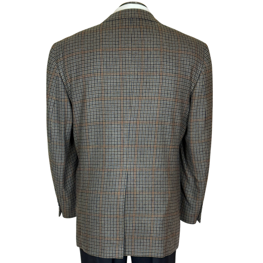 Back of vintage Burberrys Prorsum 100% cashmere men's sport coat