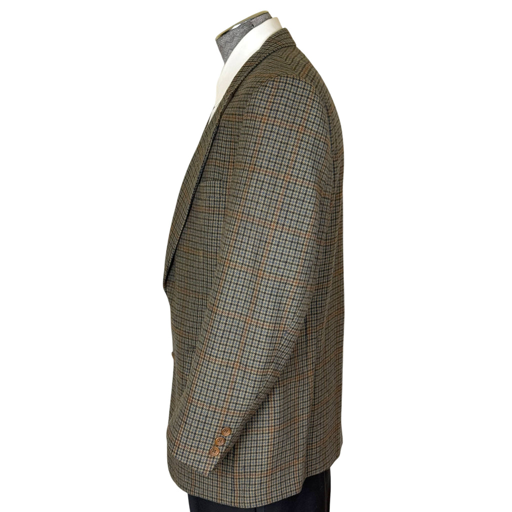 Side view of vintage Burberrys brown checked cashmere sport jacket
