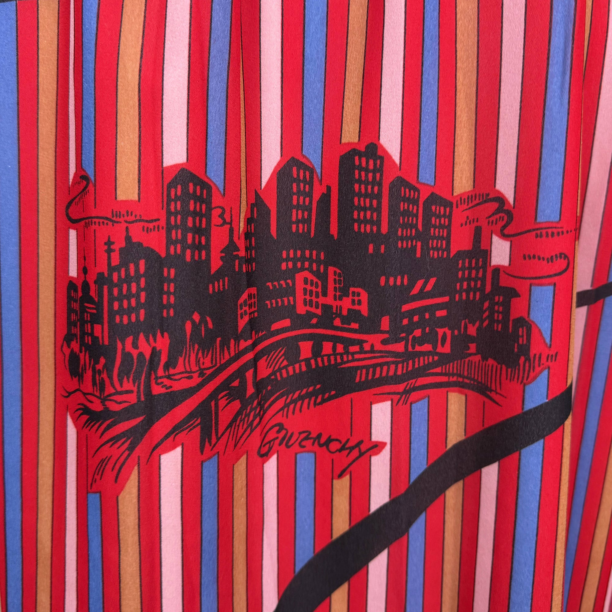 cityscape illustration on 70s day dress
