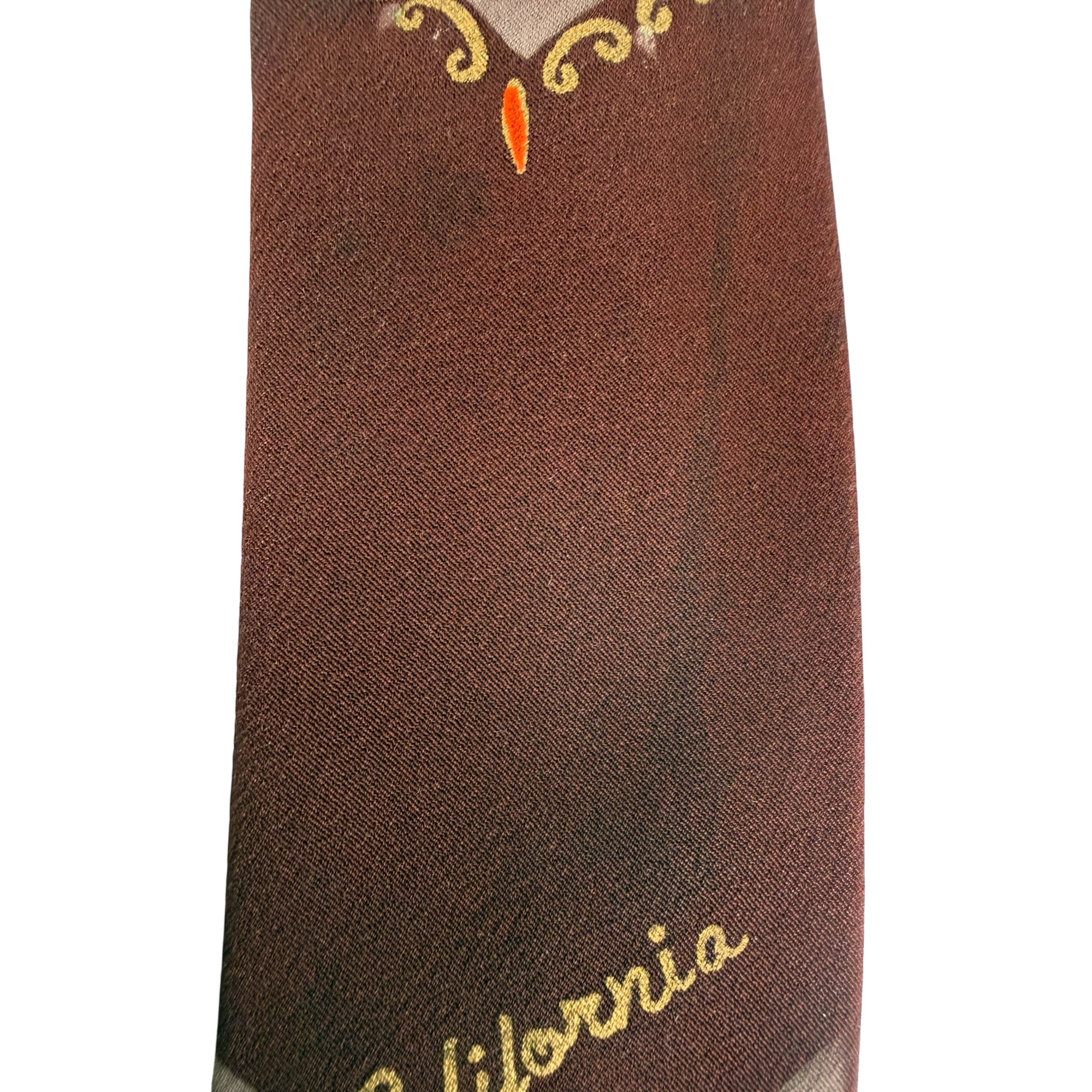 staining to california novelty tie