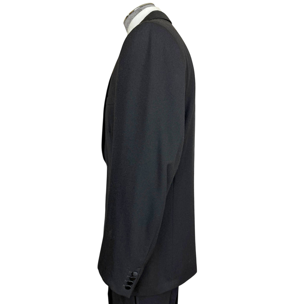 Vintage 1966 Tuxedo Jacket Chamberlain & Jones London Bespoke