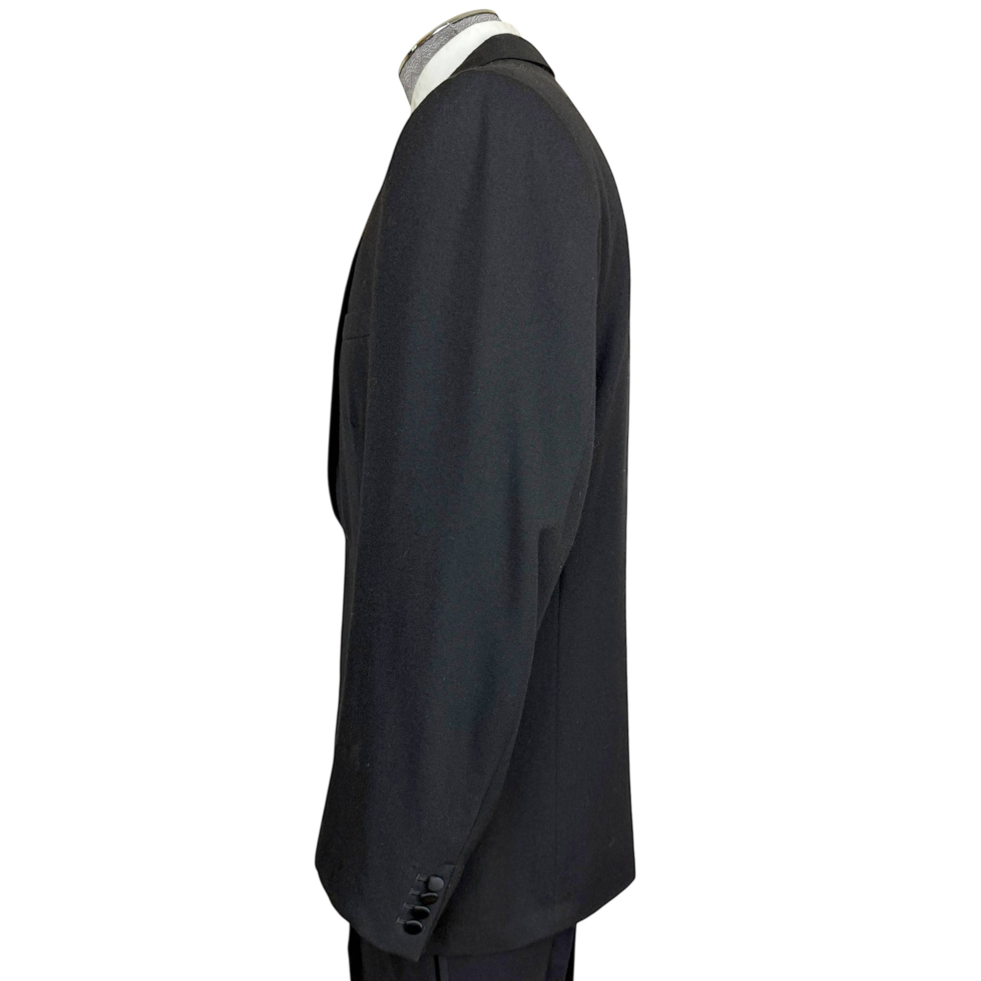 Vintage 1966 Tuxedo Jacket Chamberlain & Jones London Bespoke