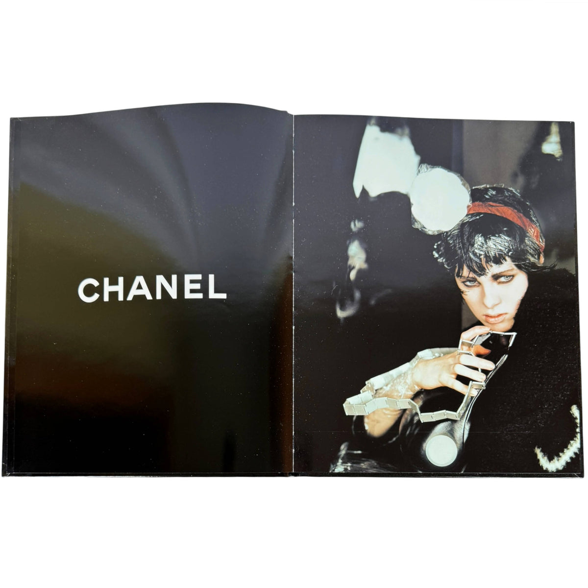 Chanel Fall Winter 1998 1999 fashion photograph by Karl Lagerfeld