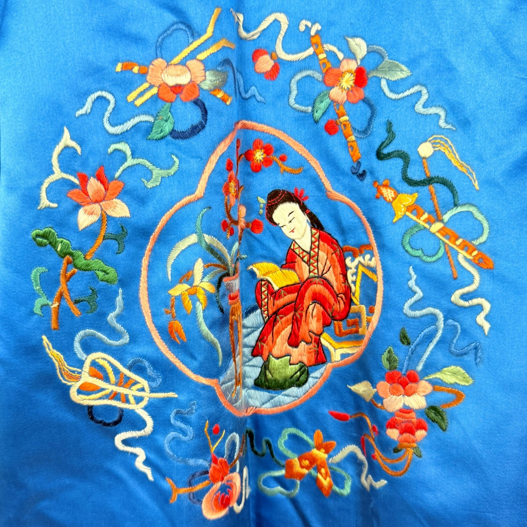 Vintage 1950s Chinese Embroidered Silk Robe Kimono Size M