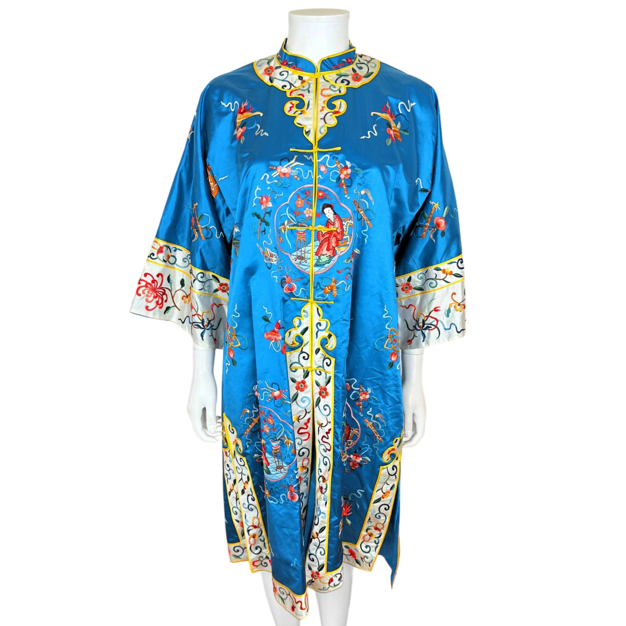 Vintage 1950s Chinese Embroidered Silk Robe Kimono Size M