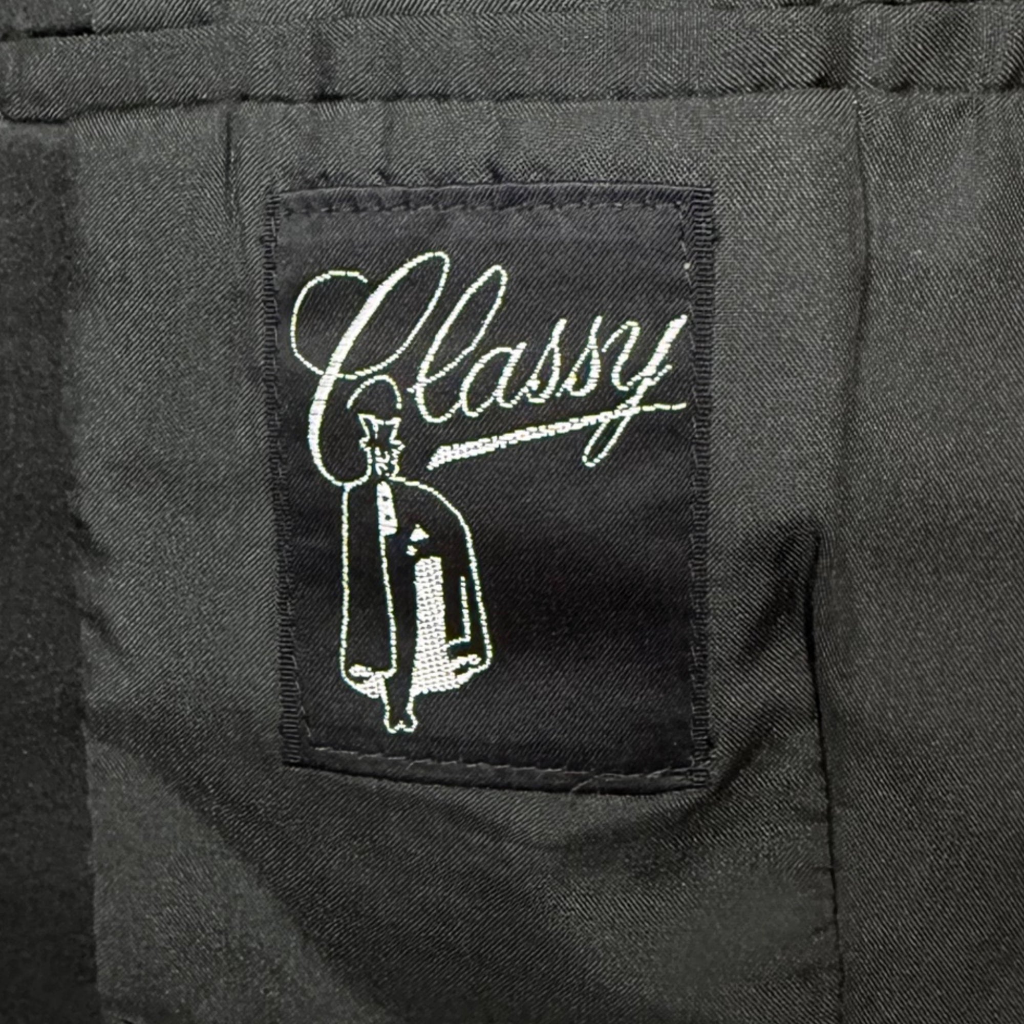 Classy Montreal tailcoat interior label