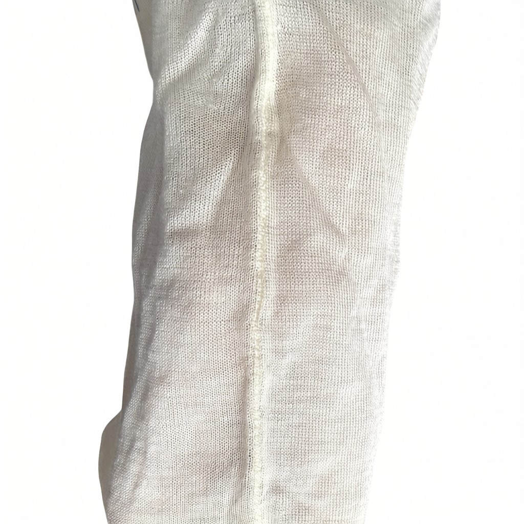 close up of back seam on 1940s corticelli cotton lisle stockings