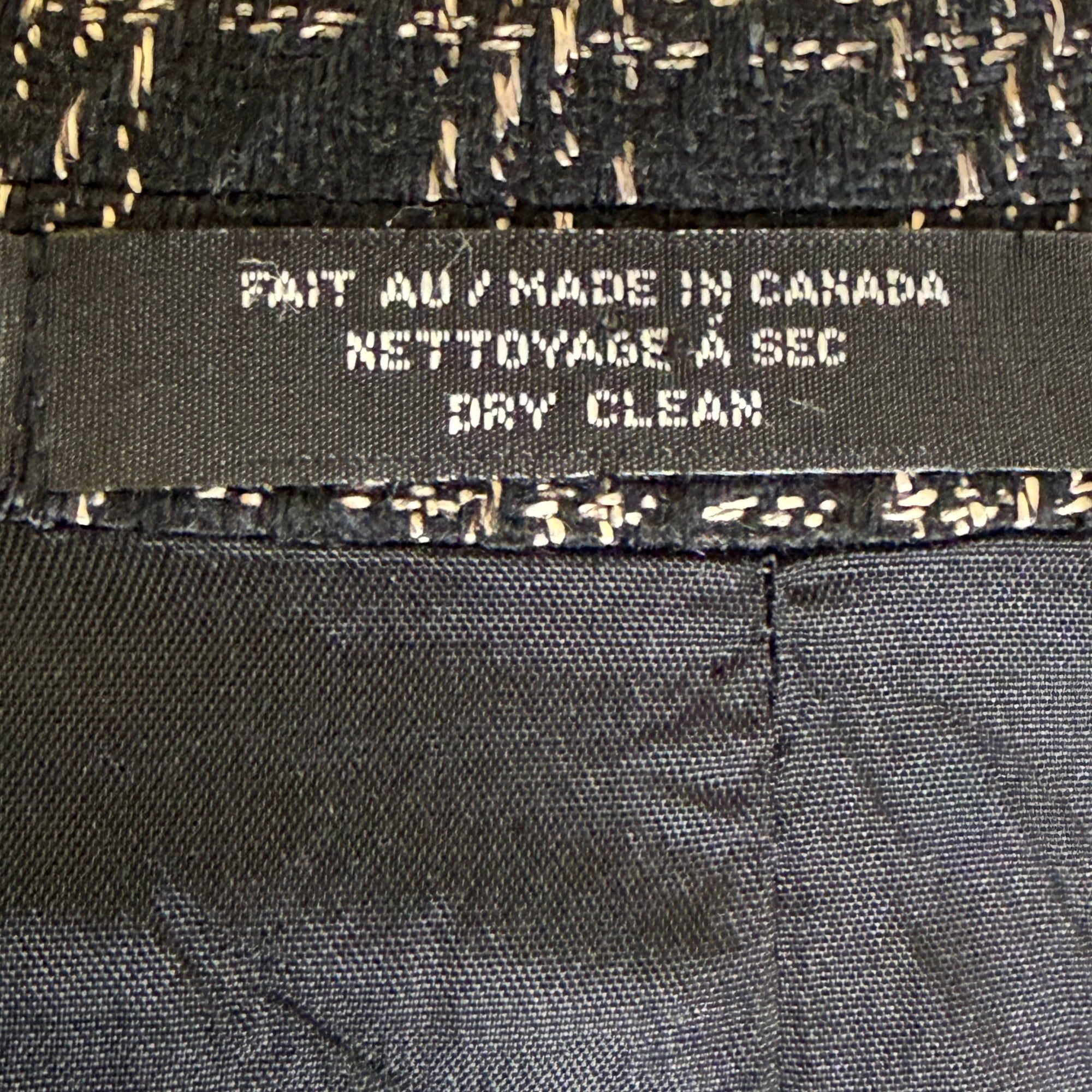 Made in Canada label on vintage Déjà-Vu sport coat