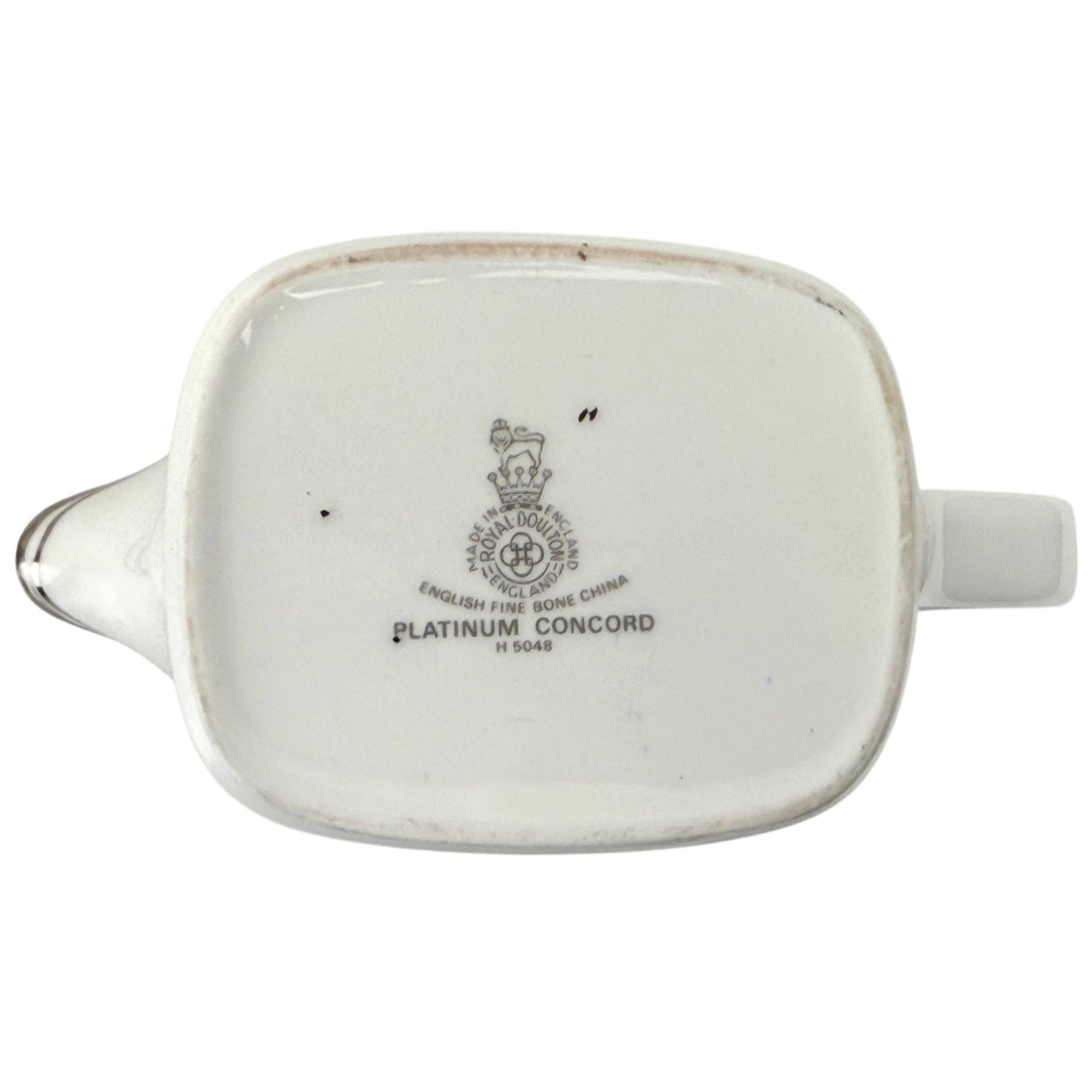 Royal Doulton Bone China Platinum Concord Creamer Sugar Bowl