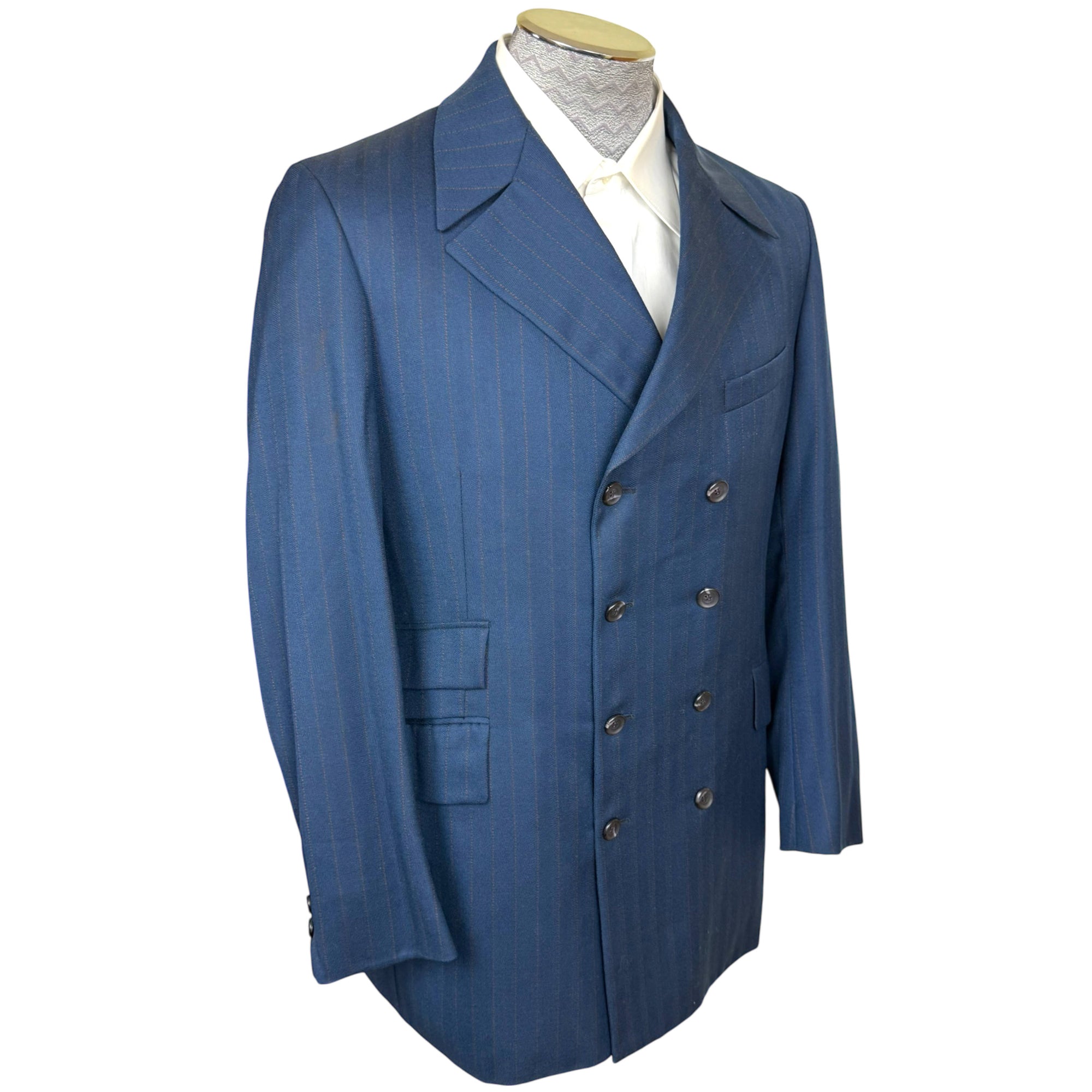 Right side view of vintage 1960s Mod Suit Jacket 