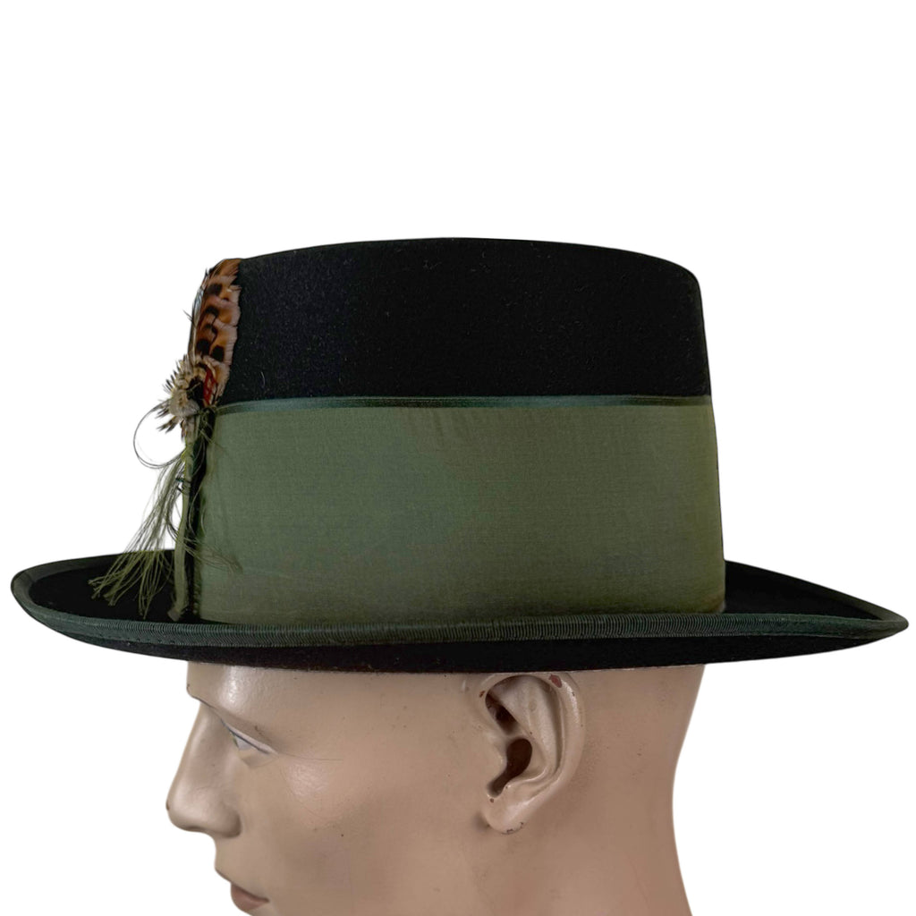 Side profile Austrian Trachten hat green velour felt