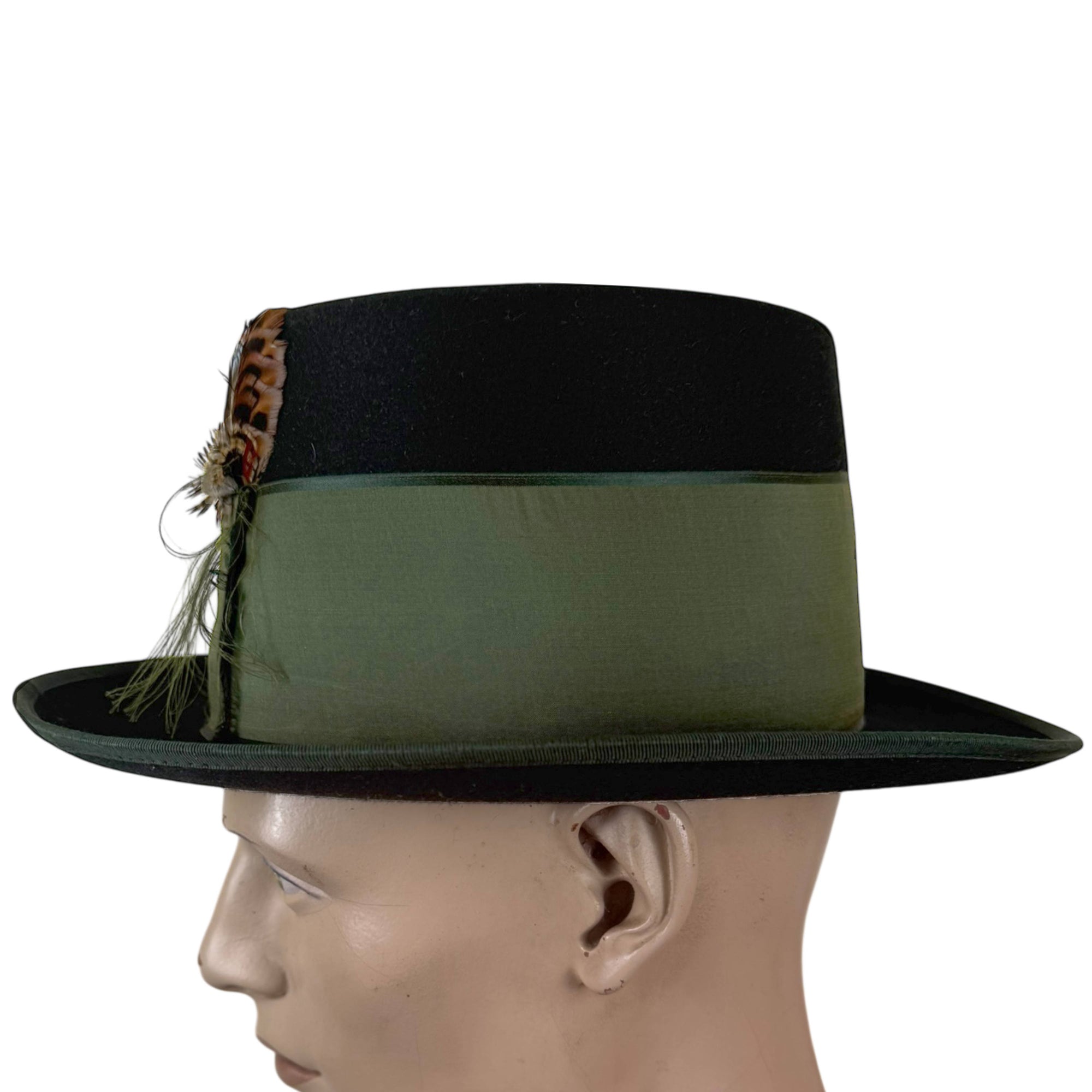 Side profile Austrian Trachten hat green velour felt