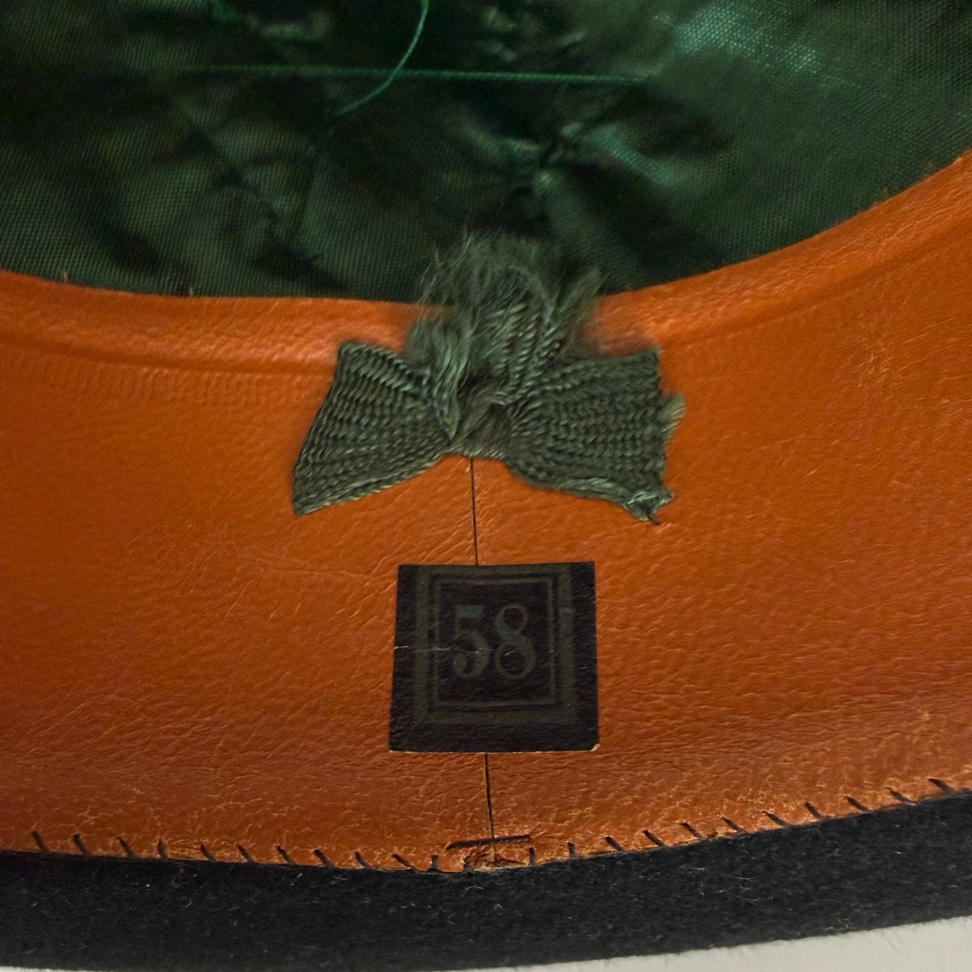 Size 58 stamp on sweatband