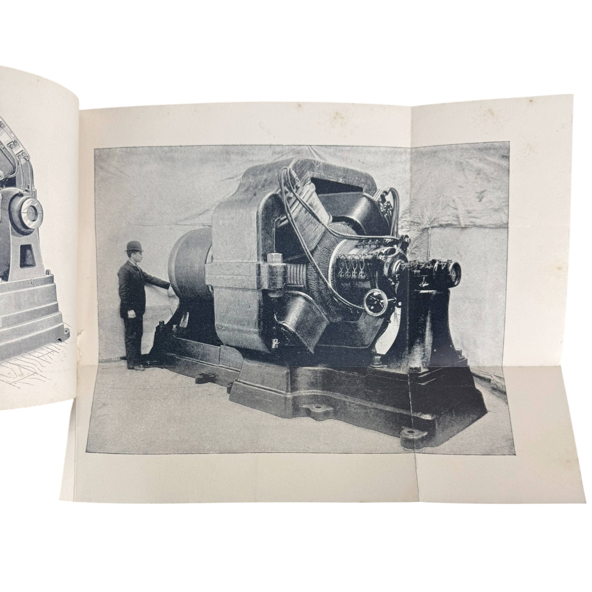 A page from the 1892 Union Elektricitäts-Gesellschaft book showing a black-and-white photograph of a large industrial machine used with the Thomson-Houston electric traction system