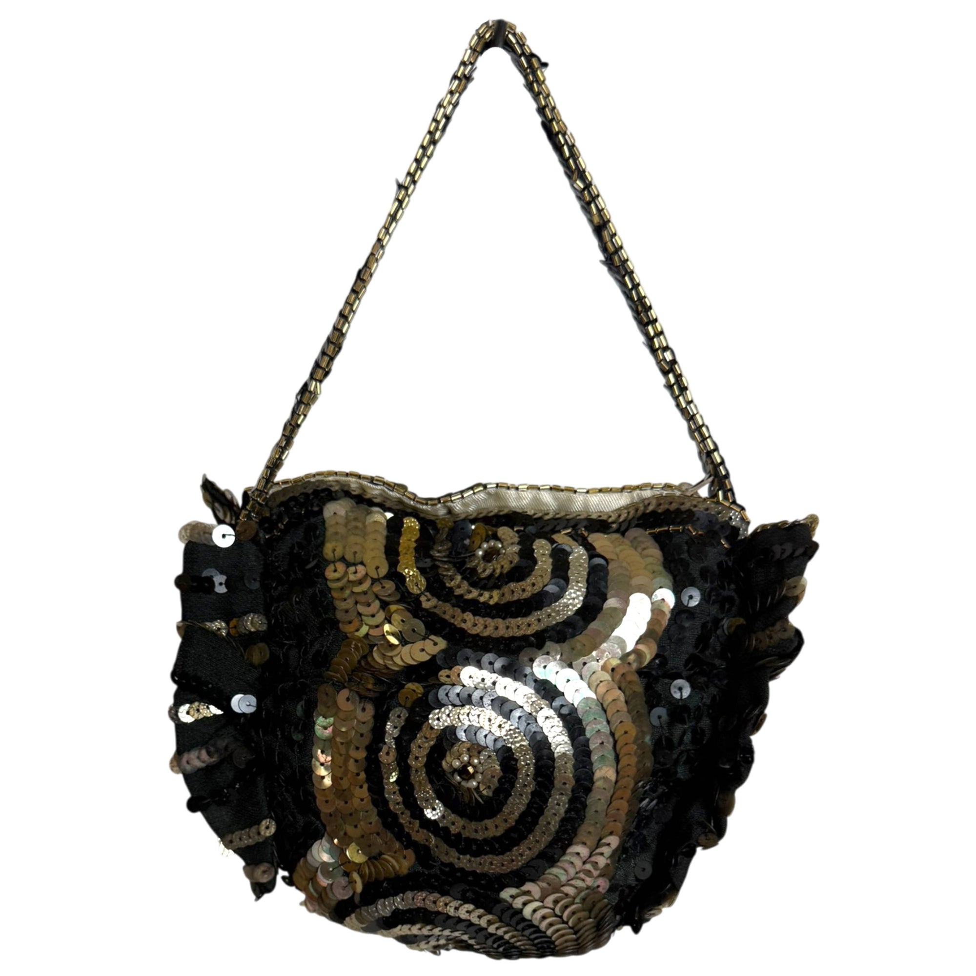 Back of 1930s Belgian Art Deco purse with circular sequin decoration