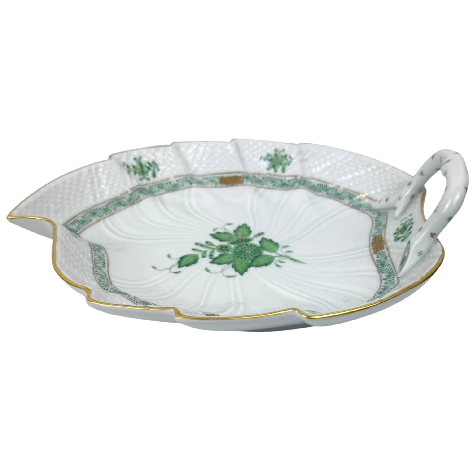 Vintage Herend Apponyi Green leaf dish side view