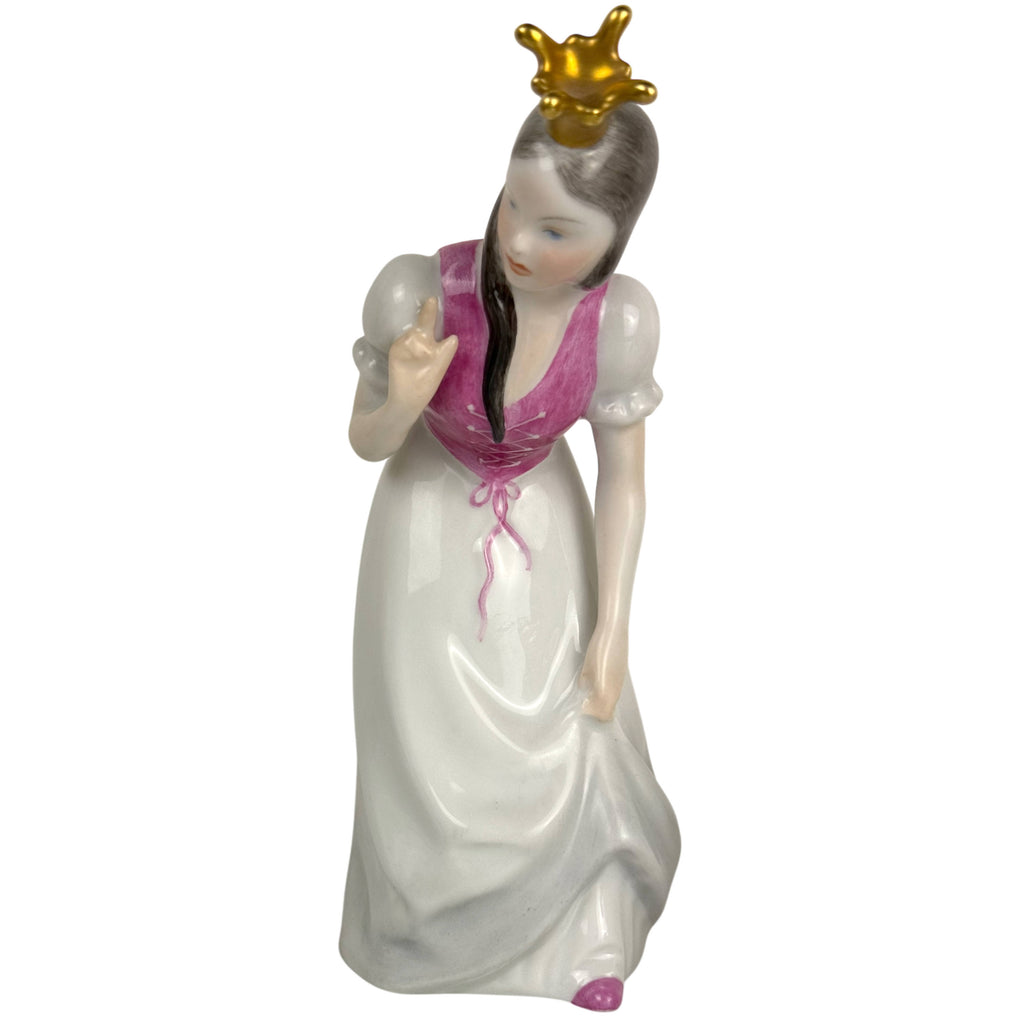 Vintage Herend Hungary hand painted Snow White figurine
