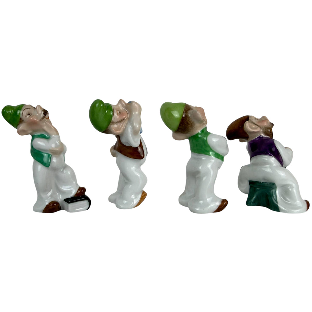 right side view of herend dwarfs