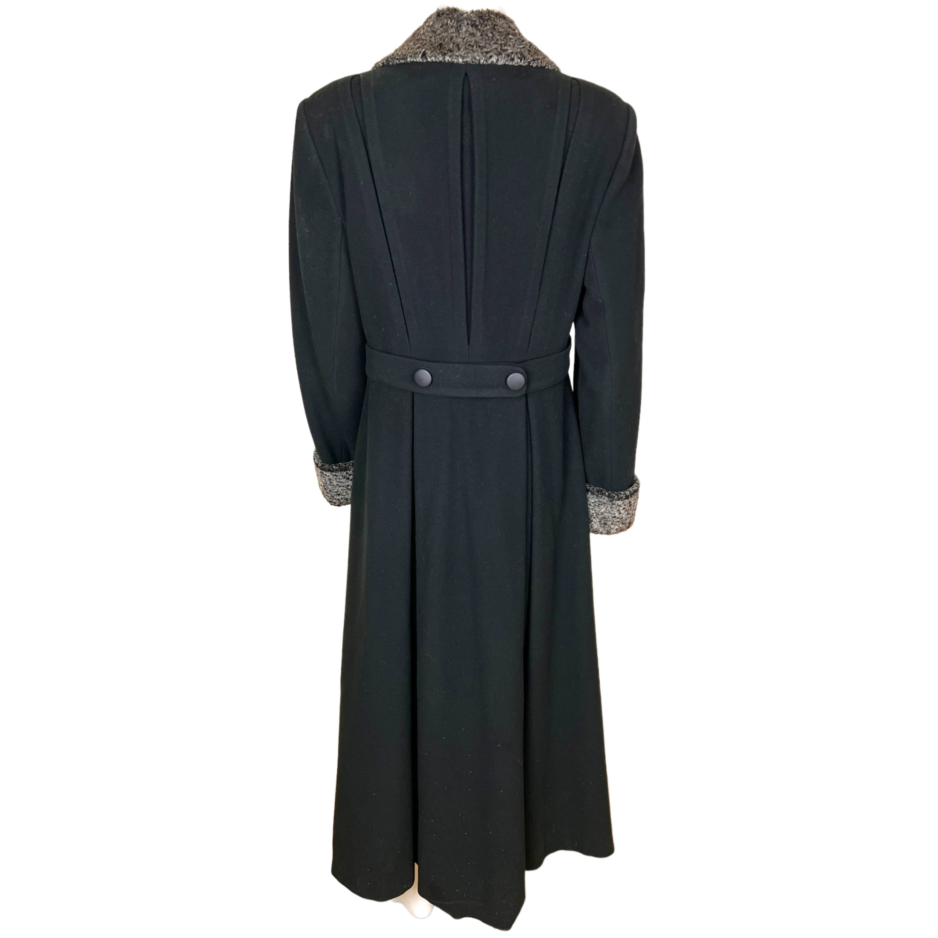 Vintage 1980s Ladies Coat Holt Renfrew Overcoat Wool Blend M