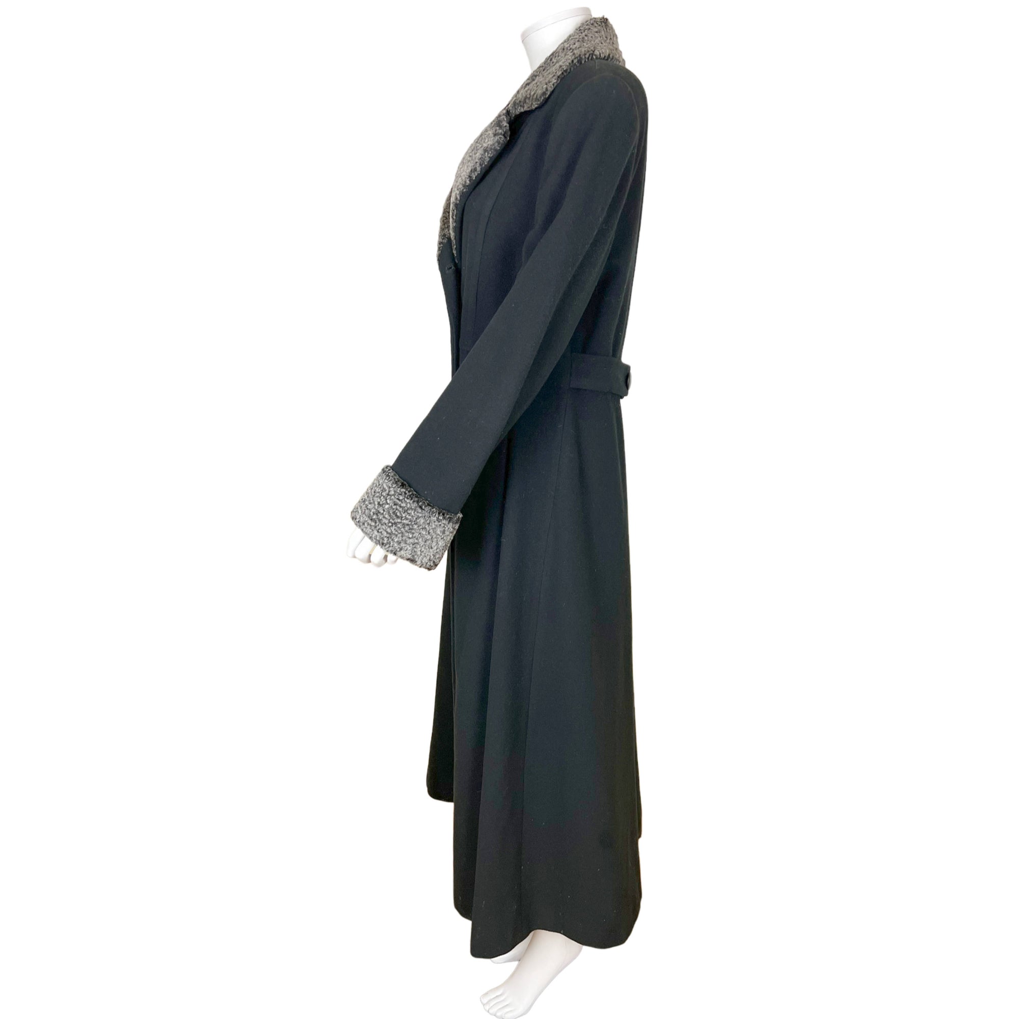 Vintage 1970s Ladies Coat Holt Renfrew Overcoat Wool Blend M