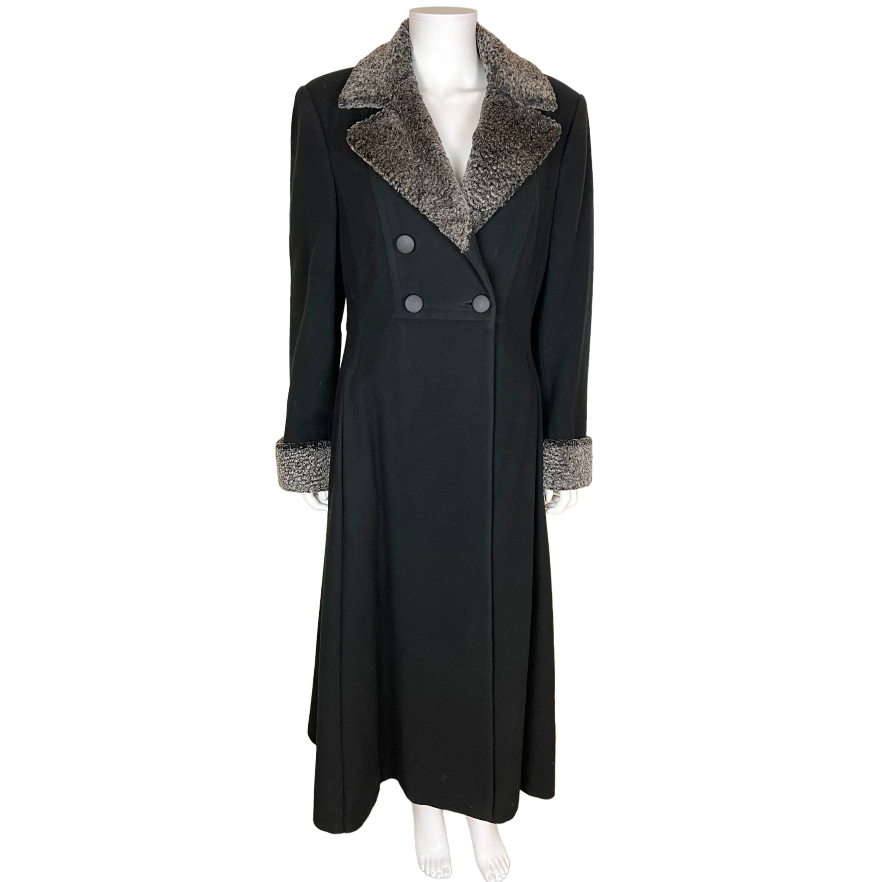 Vintage 1980s Ladies Coat Holt Renfrew Overcoat Wool Blend M