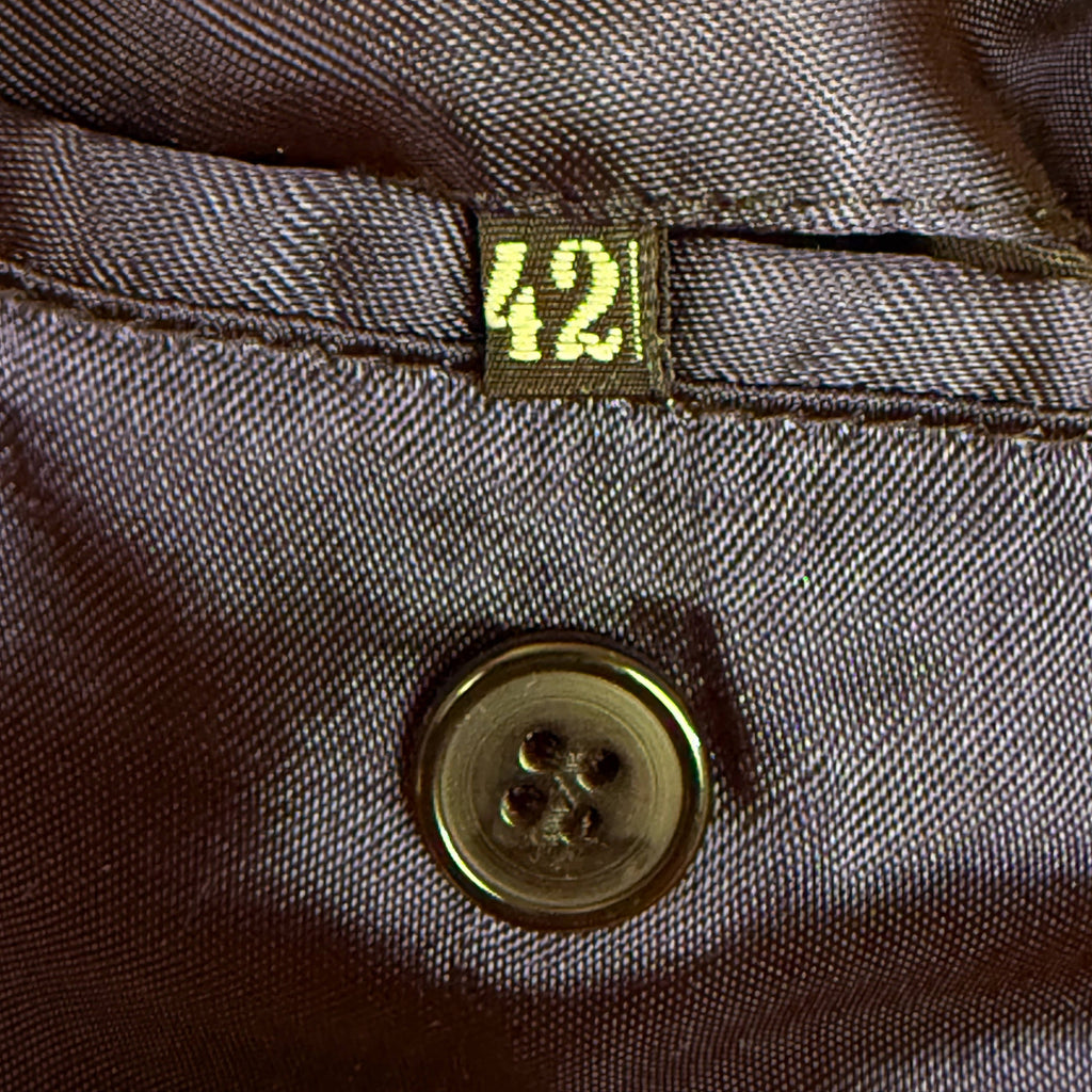 size 42 tag